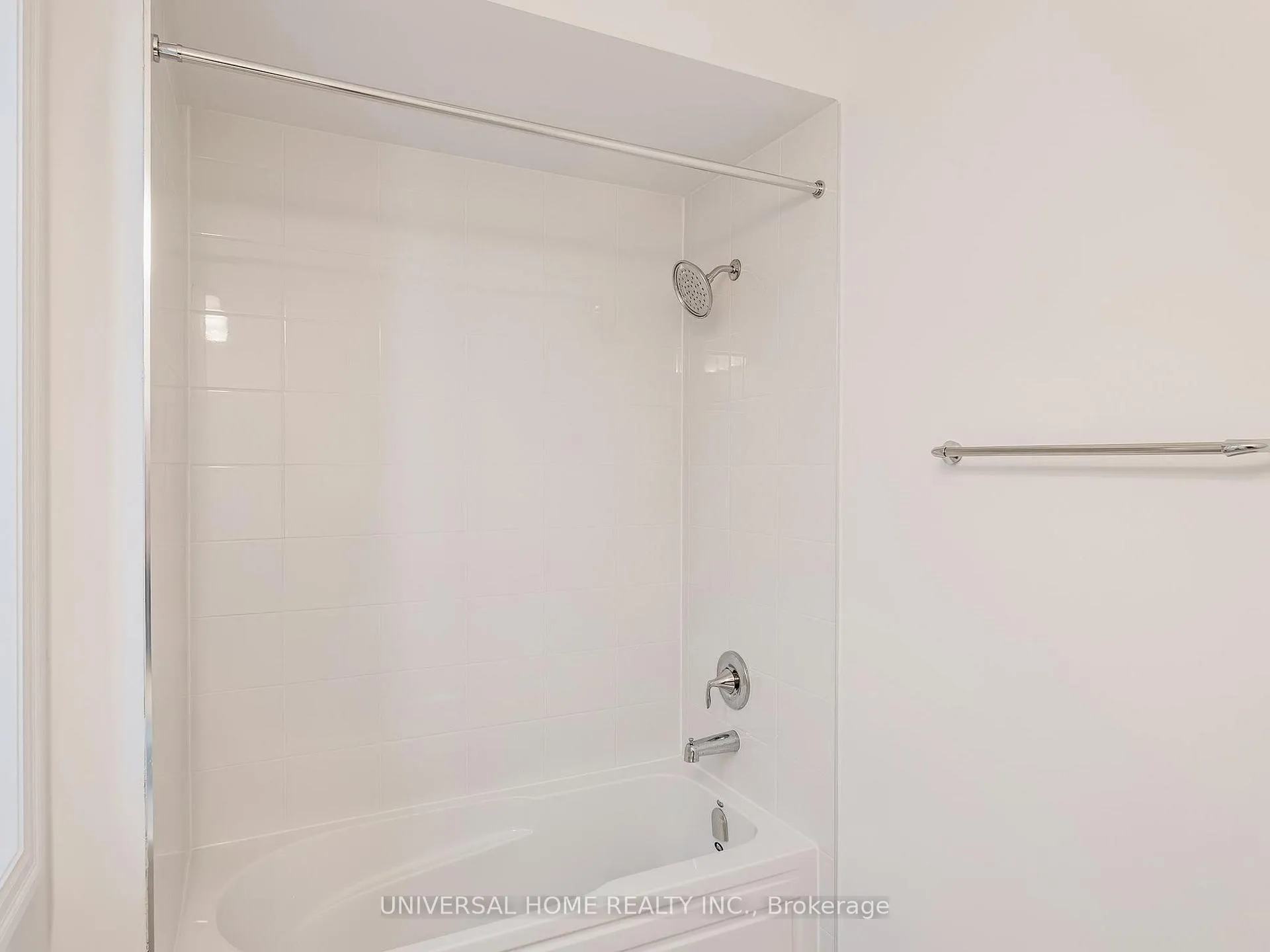 Photo 38 of 29 Berczy Manor Crescent, Markham, Victoria Square — HOMEH