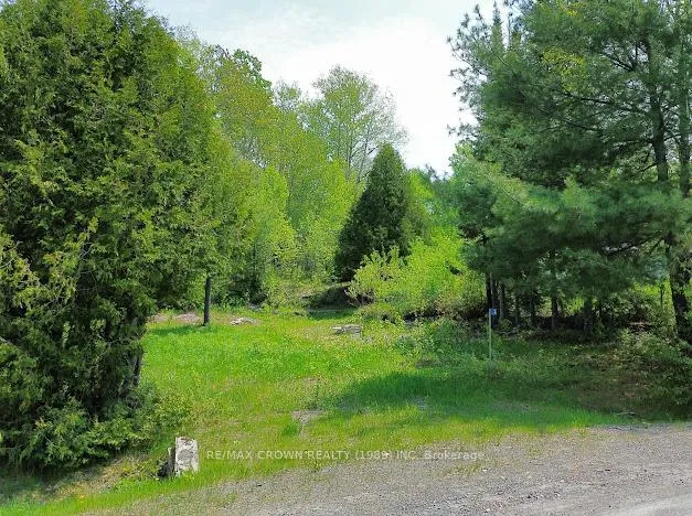 Photo 4 of 14 Hillcrest Drive, Temagami — HOMEH