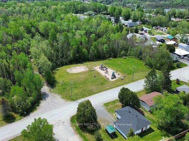 Photo 17 of 14 Hillcrest Drive, Temagami — HOMEH