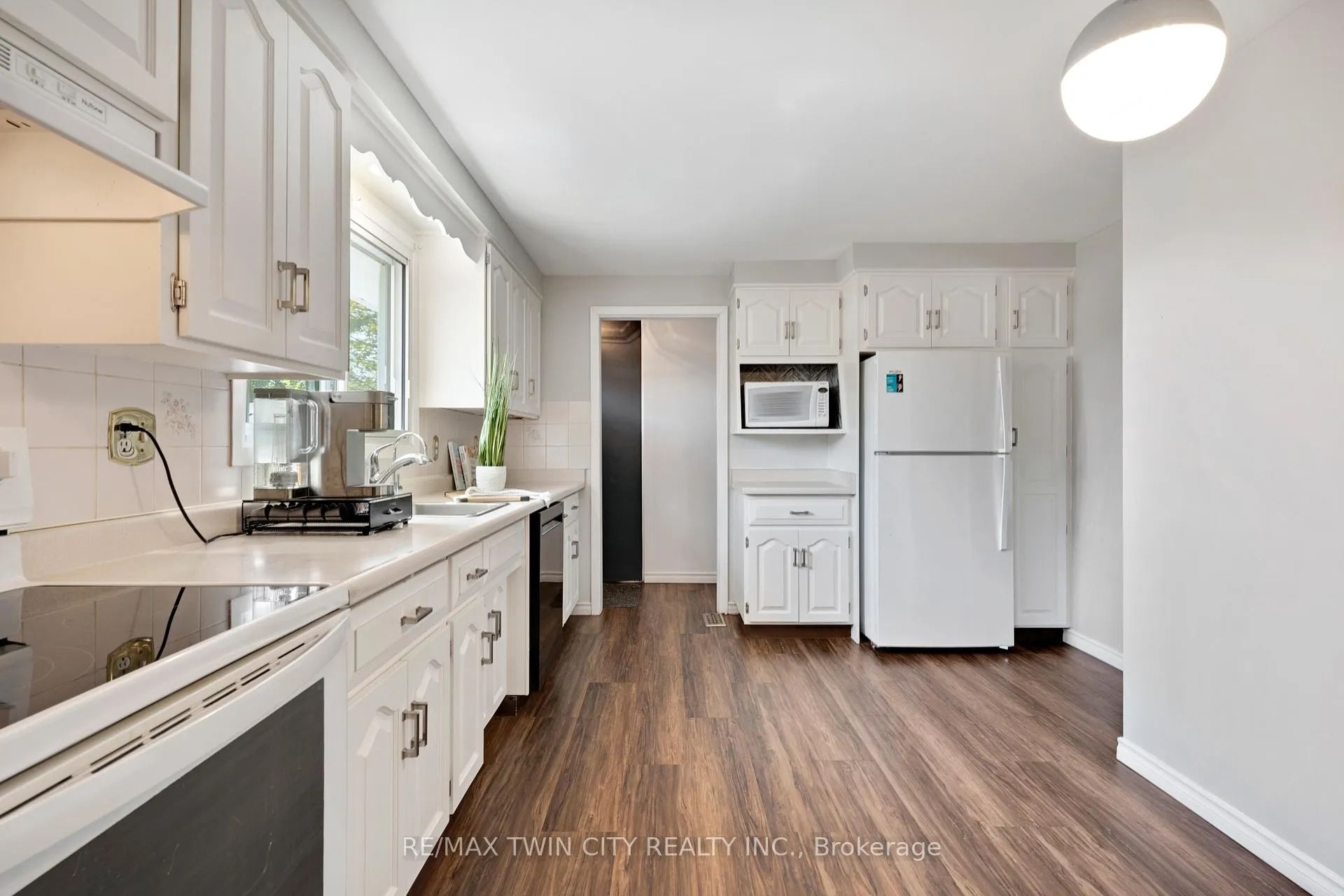 Photo 13 of 71 Pepperwood Crescent, Kitchener — HOMEH