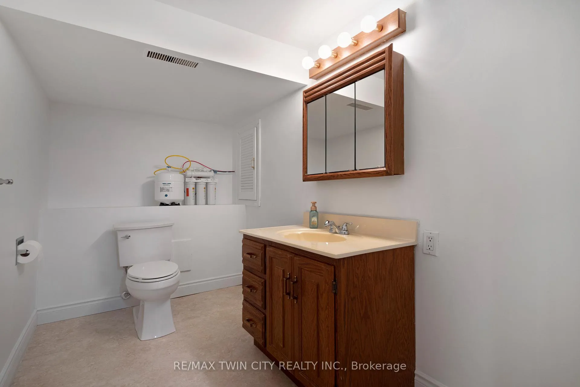 Photo 35 of 71 Pepperwood Crescent, Kitchener — HOMEH