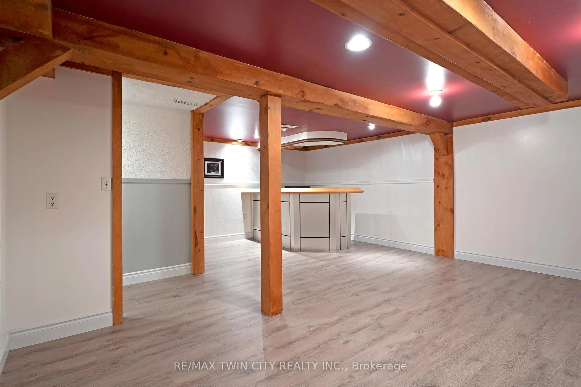 Photo 36 of 71 Pepperwood Crescent, Kitchener — HOMEH