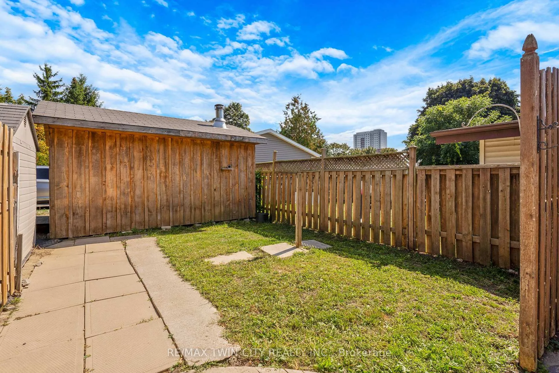 Photo 46 of 71 Pepperwood Crescent, Kitchener — HOMEH