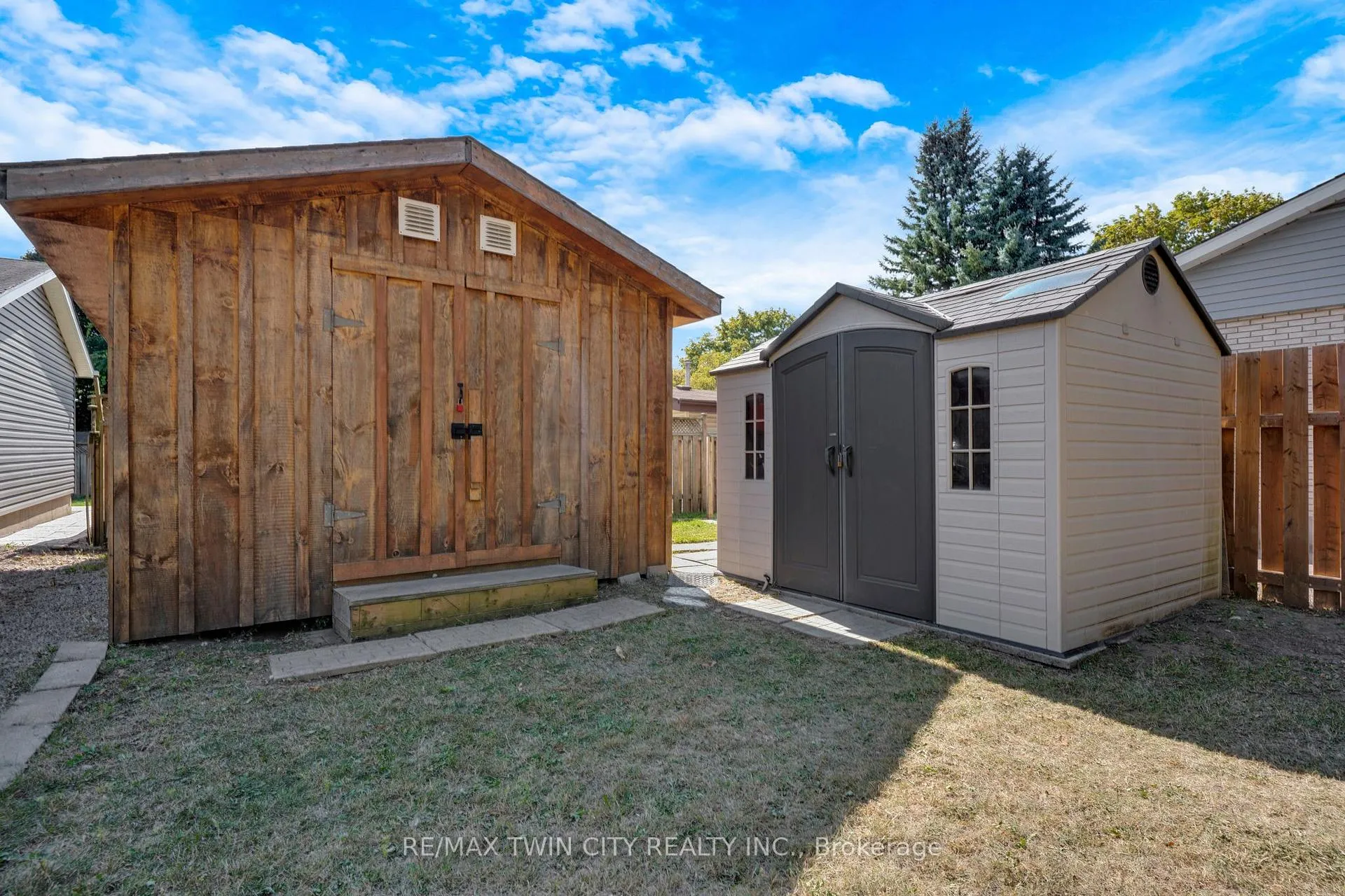 Photo 47 of 71 Pepperwood Crescent, Kitchener — HOMEH