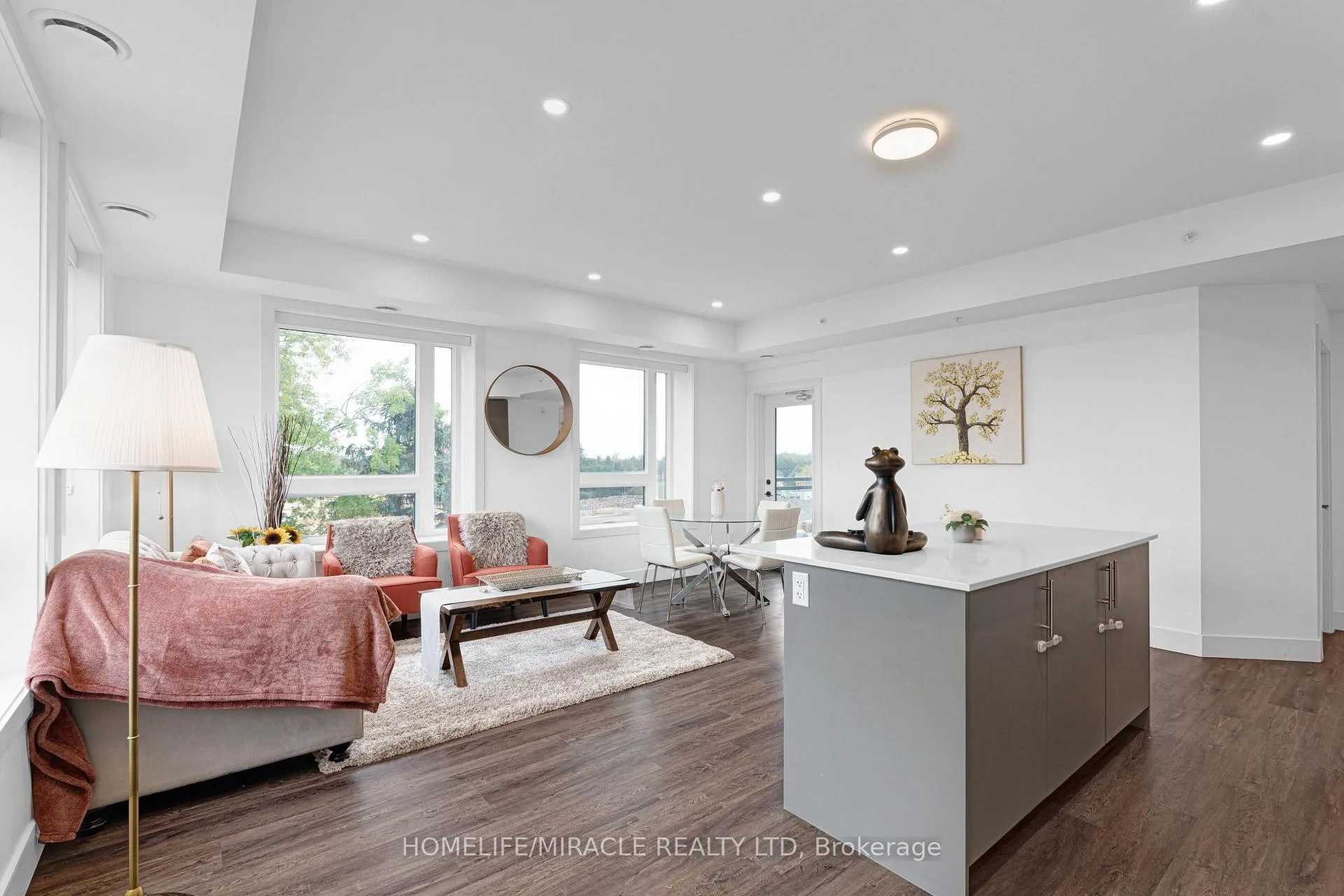 Photo 7 of Unit 402, 26 Lowes Road W, Guelph, Clairfields/Hanlon Business Park — HOMEH