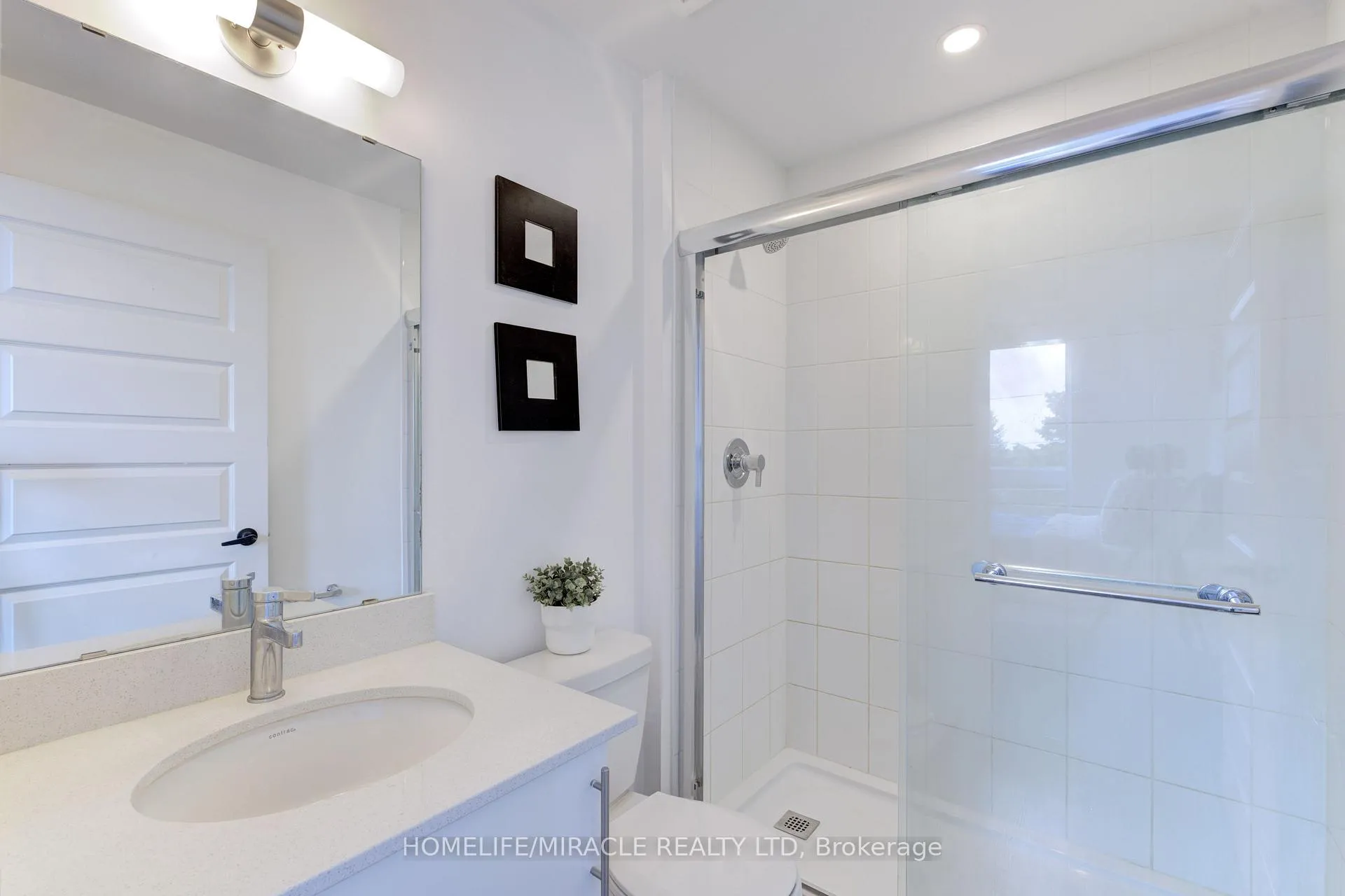 Photo 27 of Unit 402, 26 Lowes Road W, Guelph, Clairfields/Hanlon Business Park — HOMEH