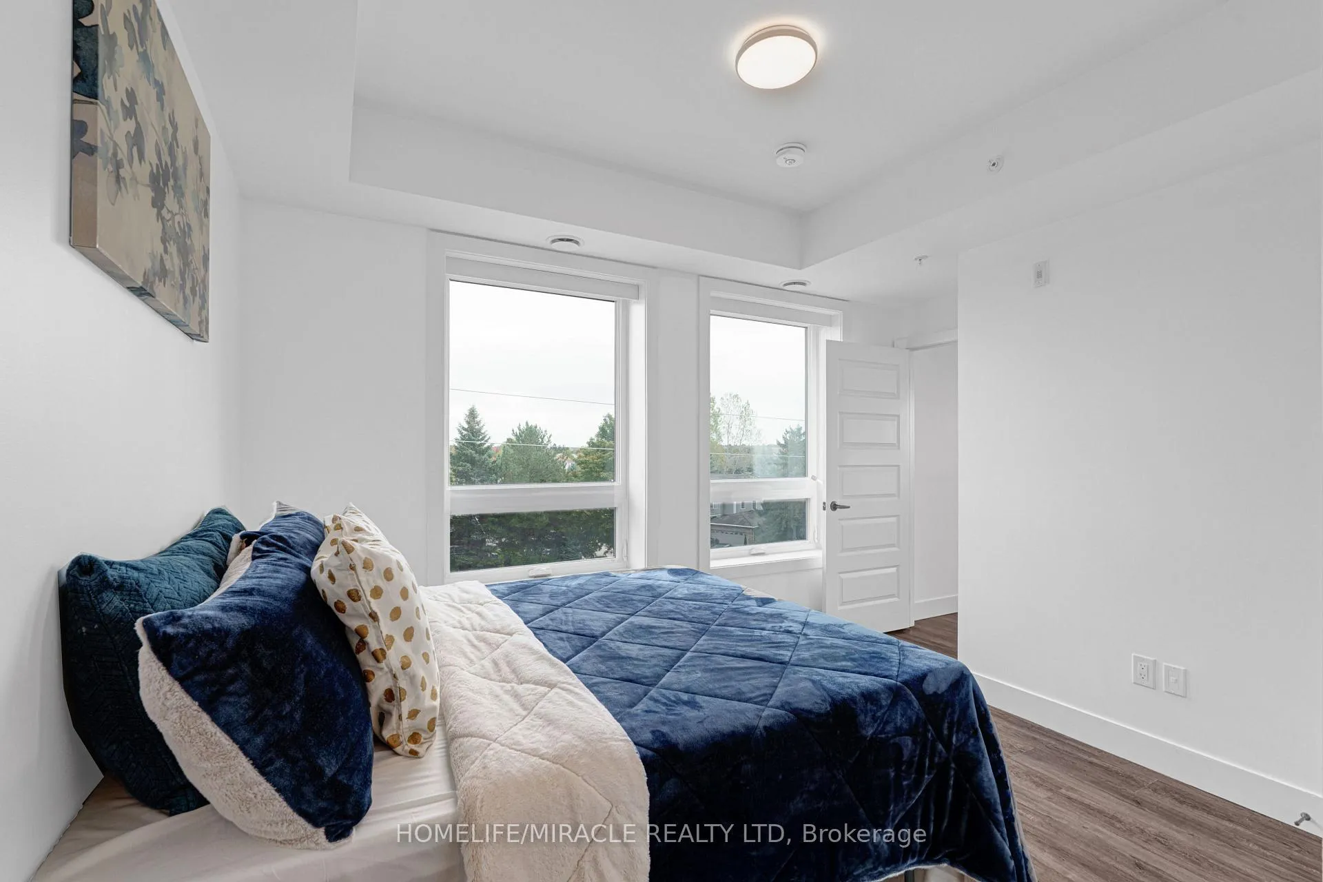 Photo 28 of Unit 402, 26 Lowes Road W, Guelph, Clairfields/Hanlon Business Park — HOMEH