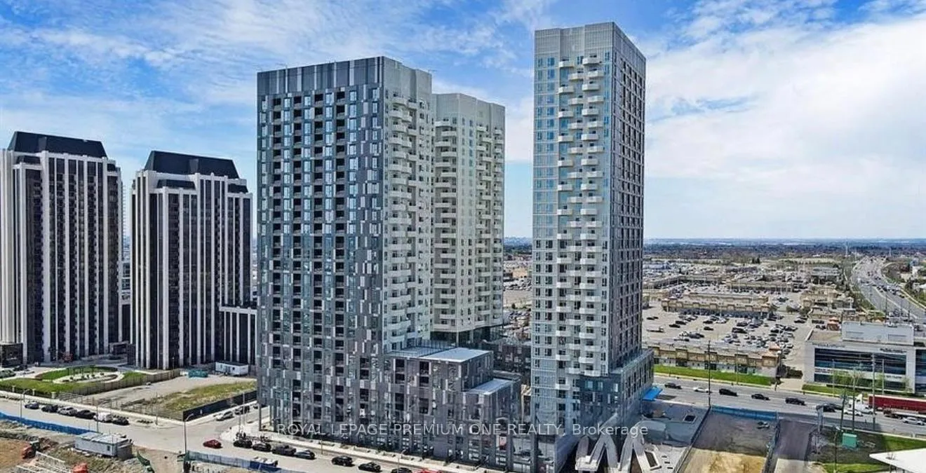 Photo 1 of Unit 302, 474 Caldari Road E, Vaughan, Concord — HOMEH