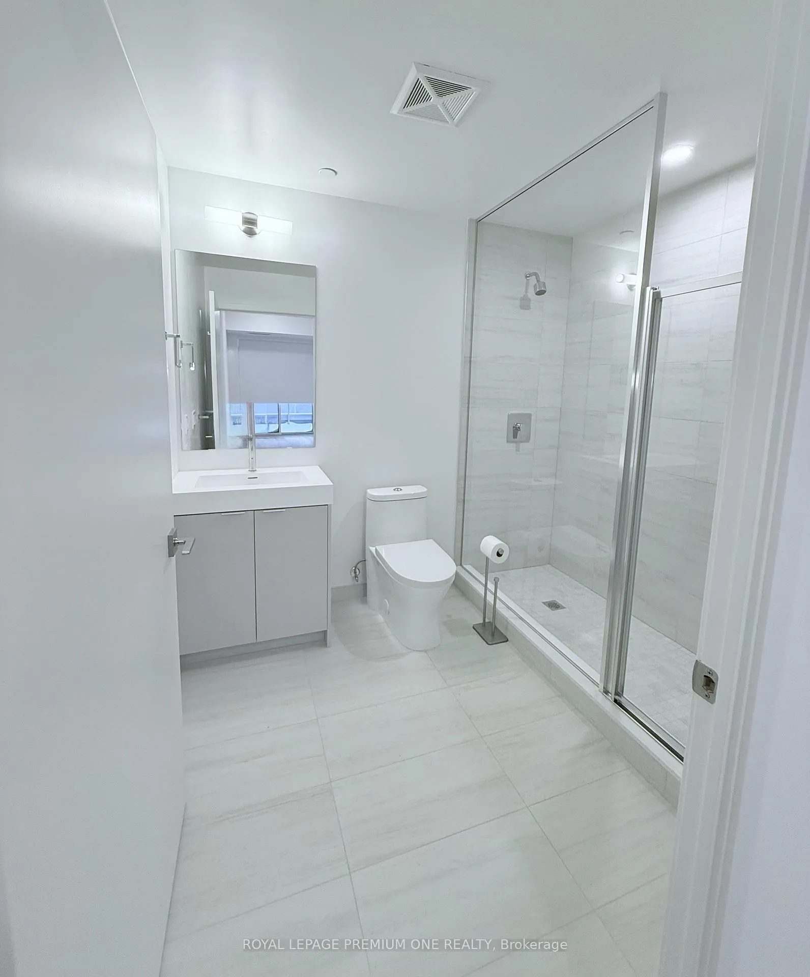 Photo 12 of Unit 302, 474 Caldari Road E, Vaughan, Concord — HOMEH