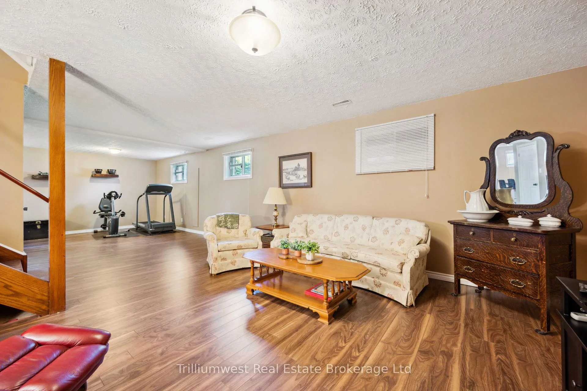 Photo 32 of 291 Faraday Court, Waterloo — HOMEH