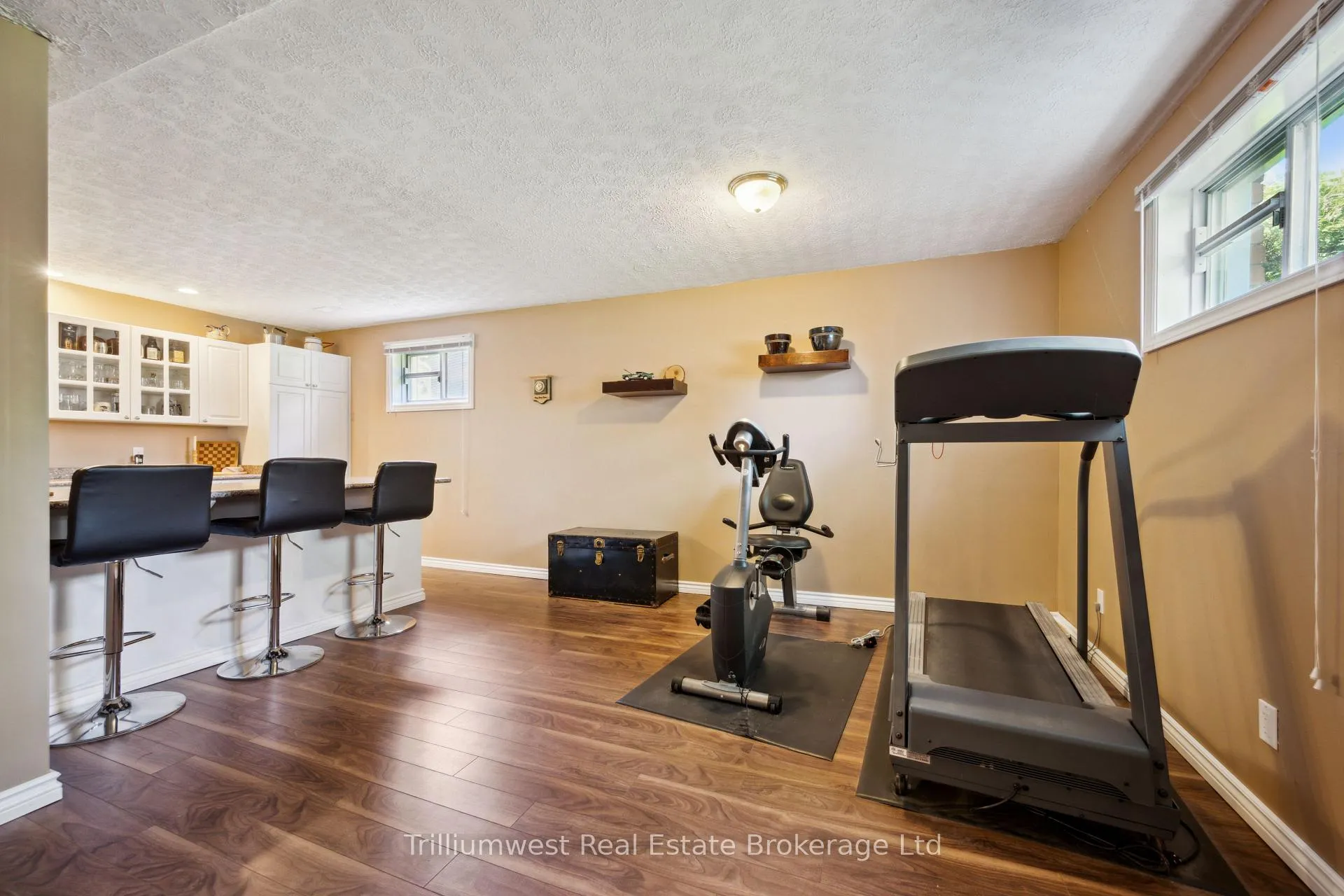 Photo 33 of 291 Faraday Court, Waterloo — HOMEH