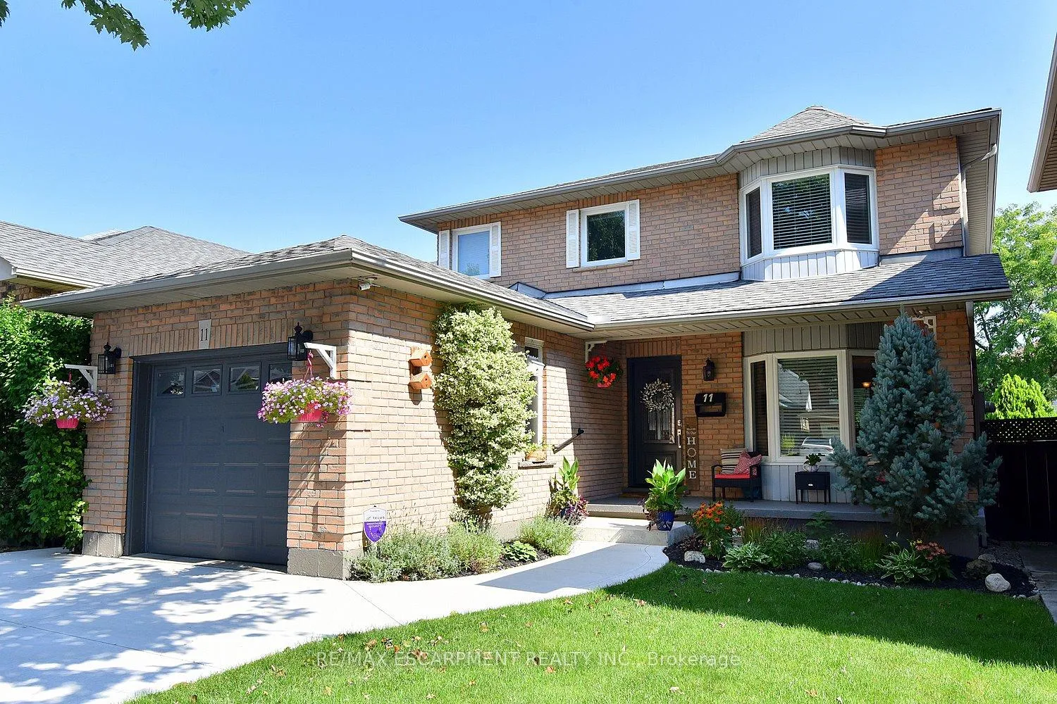 Photo 5 of 11 Jacqueline Boulevard, Hamilton, Allison — HOMEH