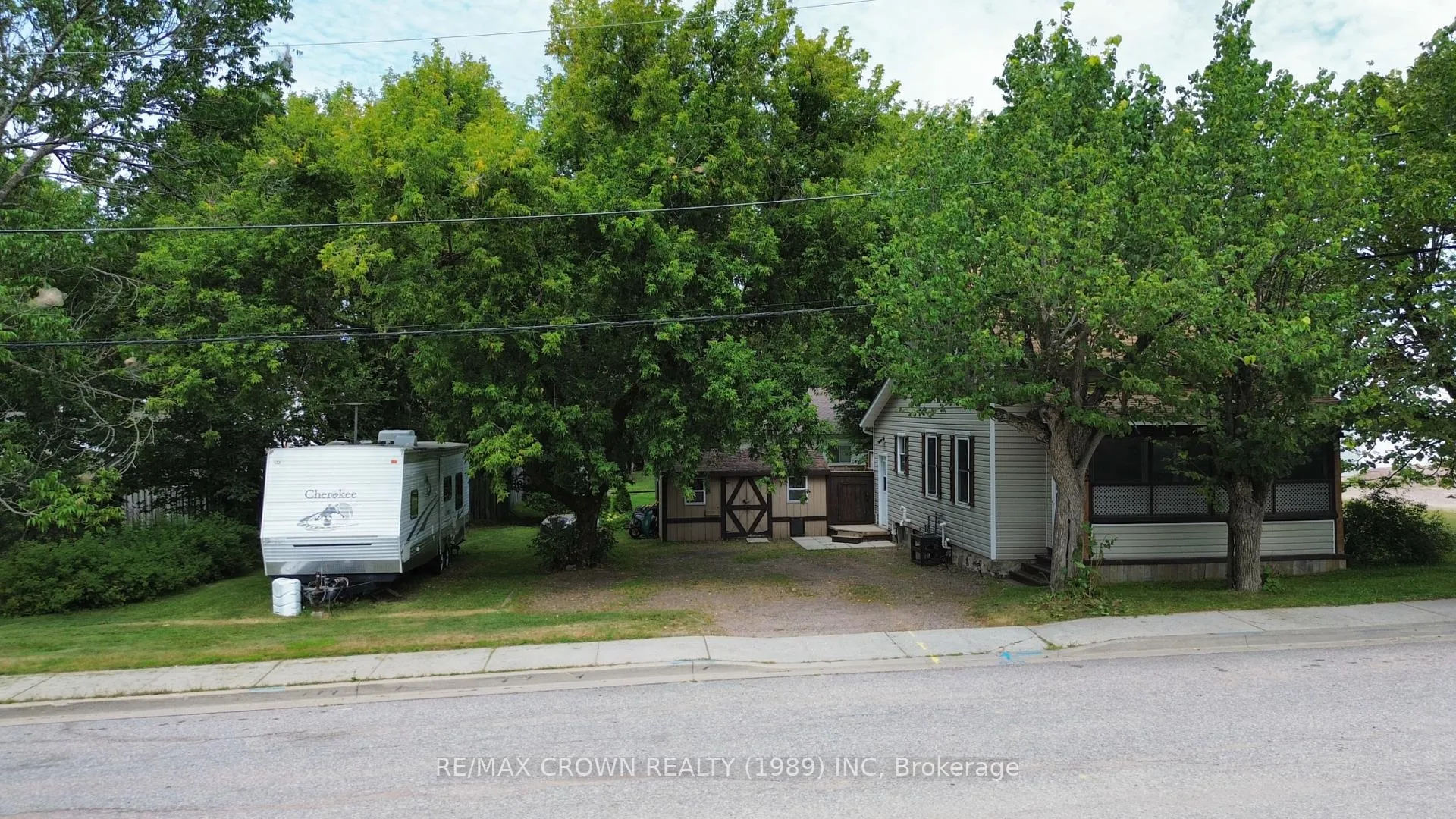 Photo 3 of 62 Memorial Park Drive W, Powassan — HOMEH
