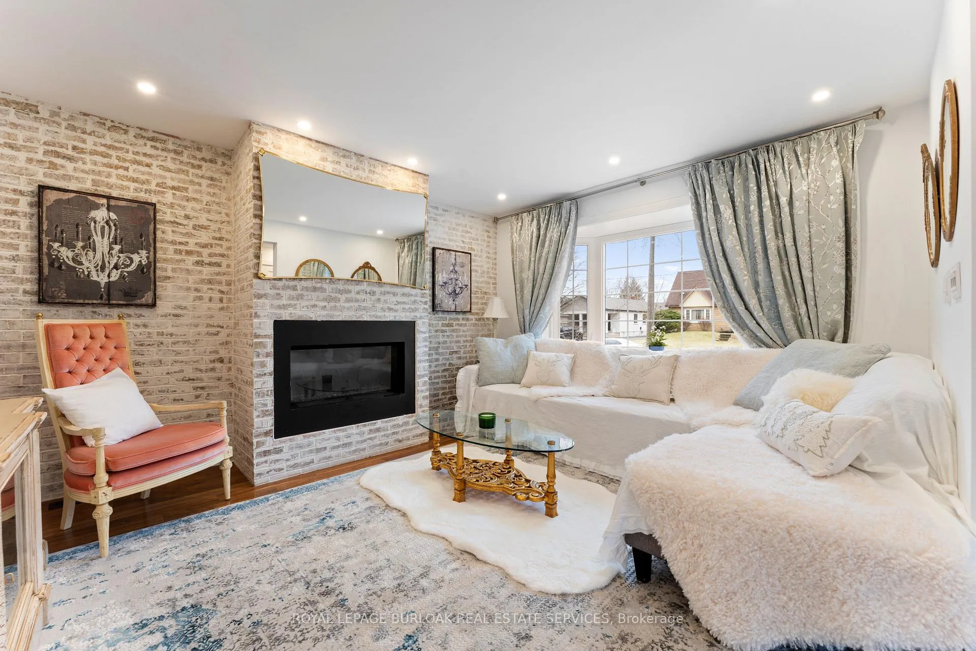 Photo 8 of 519 Regina Drive, Burlington, Brant — HOMEH