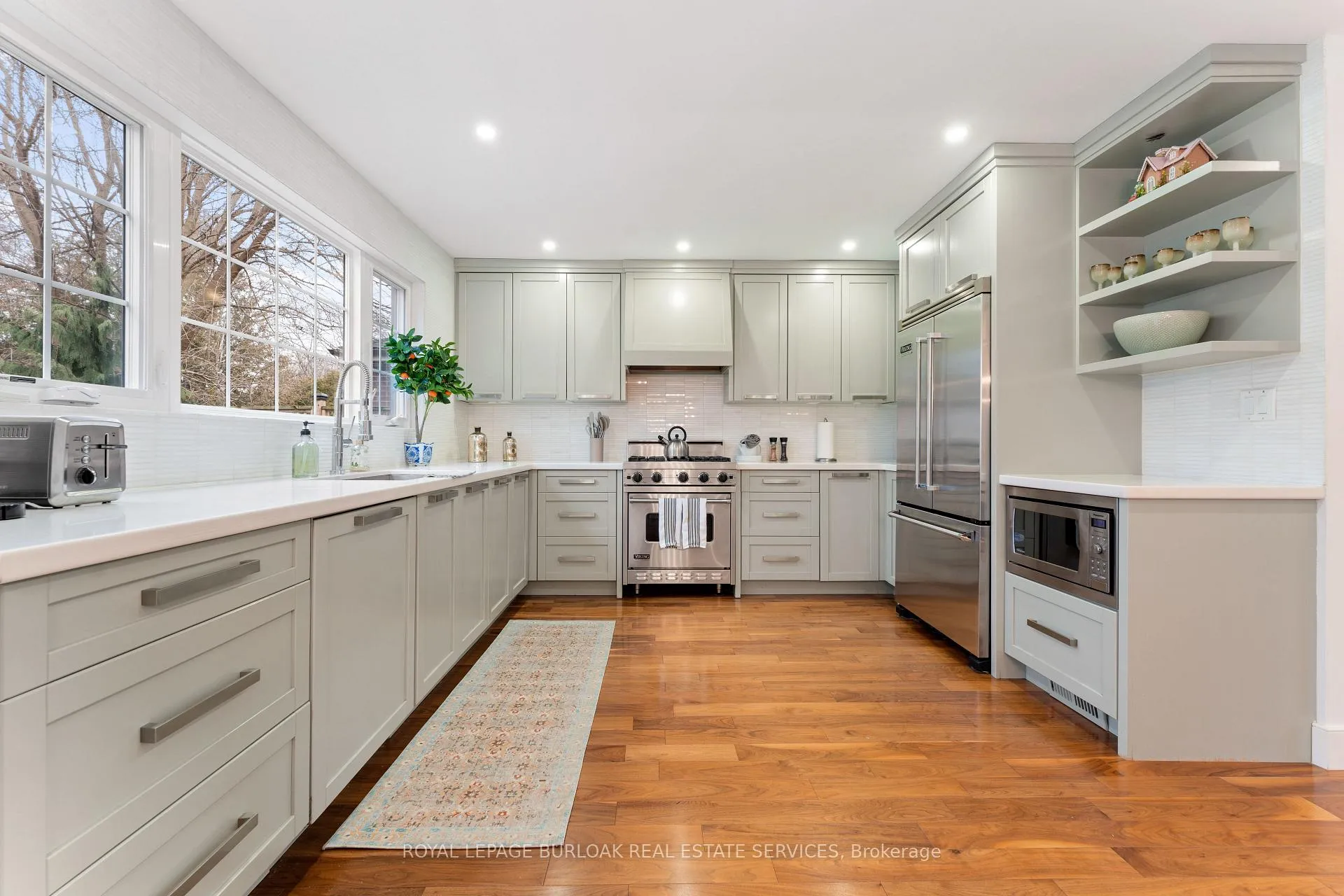 Photo 13 of 519 Regina Drive, Burlington, Brant — HOMEH