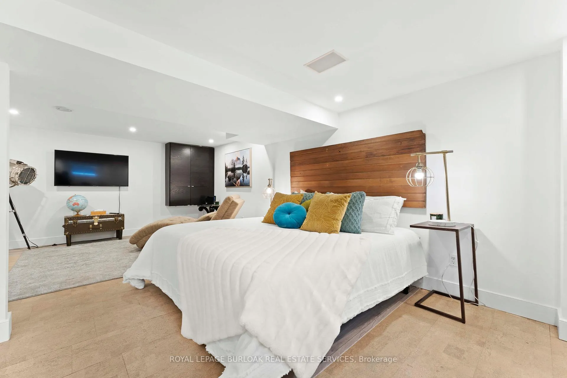 Photo 27 of 519 Regina Drive, Burlington, Brant — HOMEH