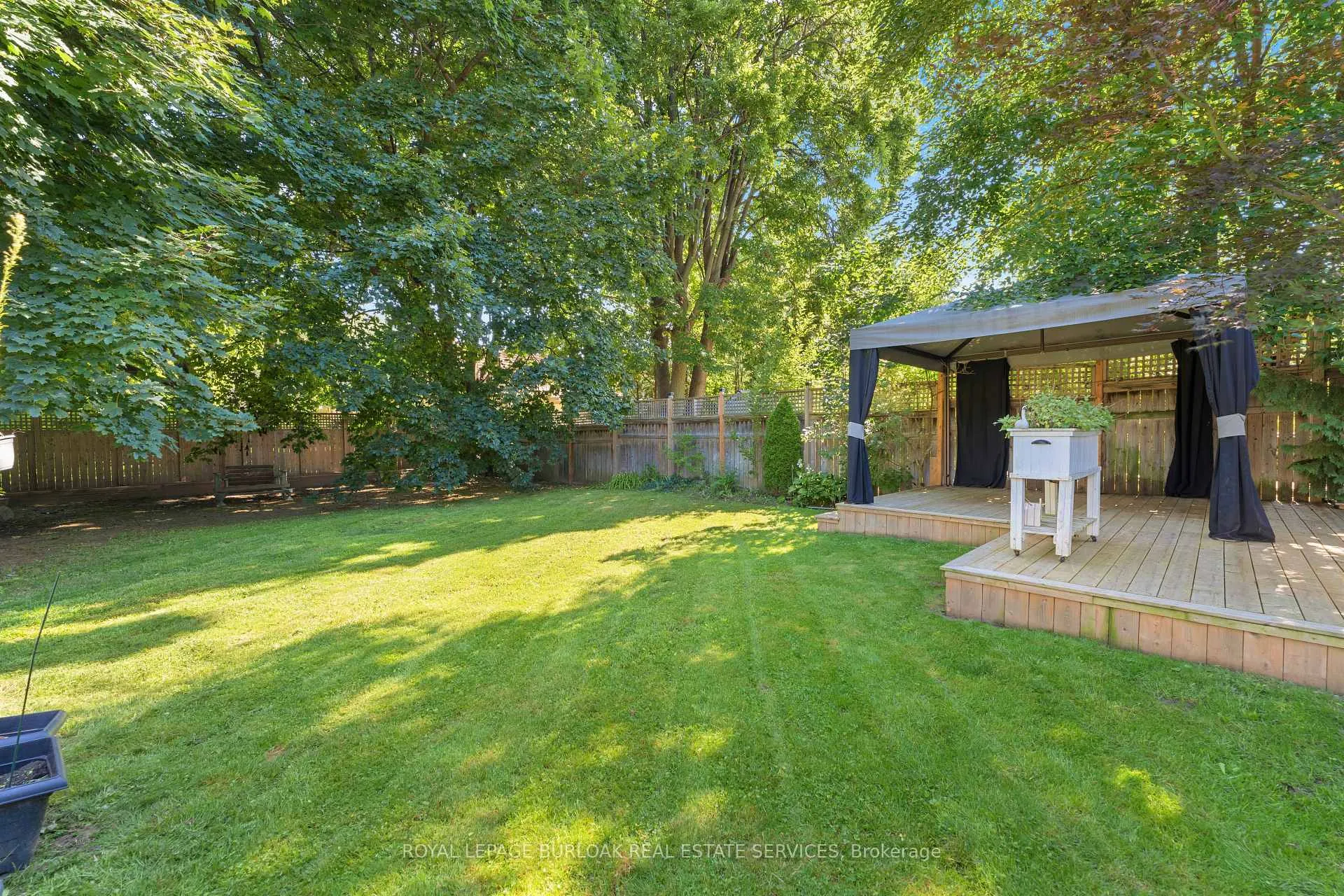Photo 40 of 519 Regina Drive, Burlington, Brant — HOMEH