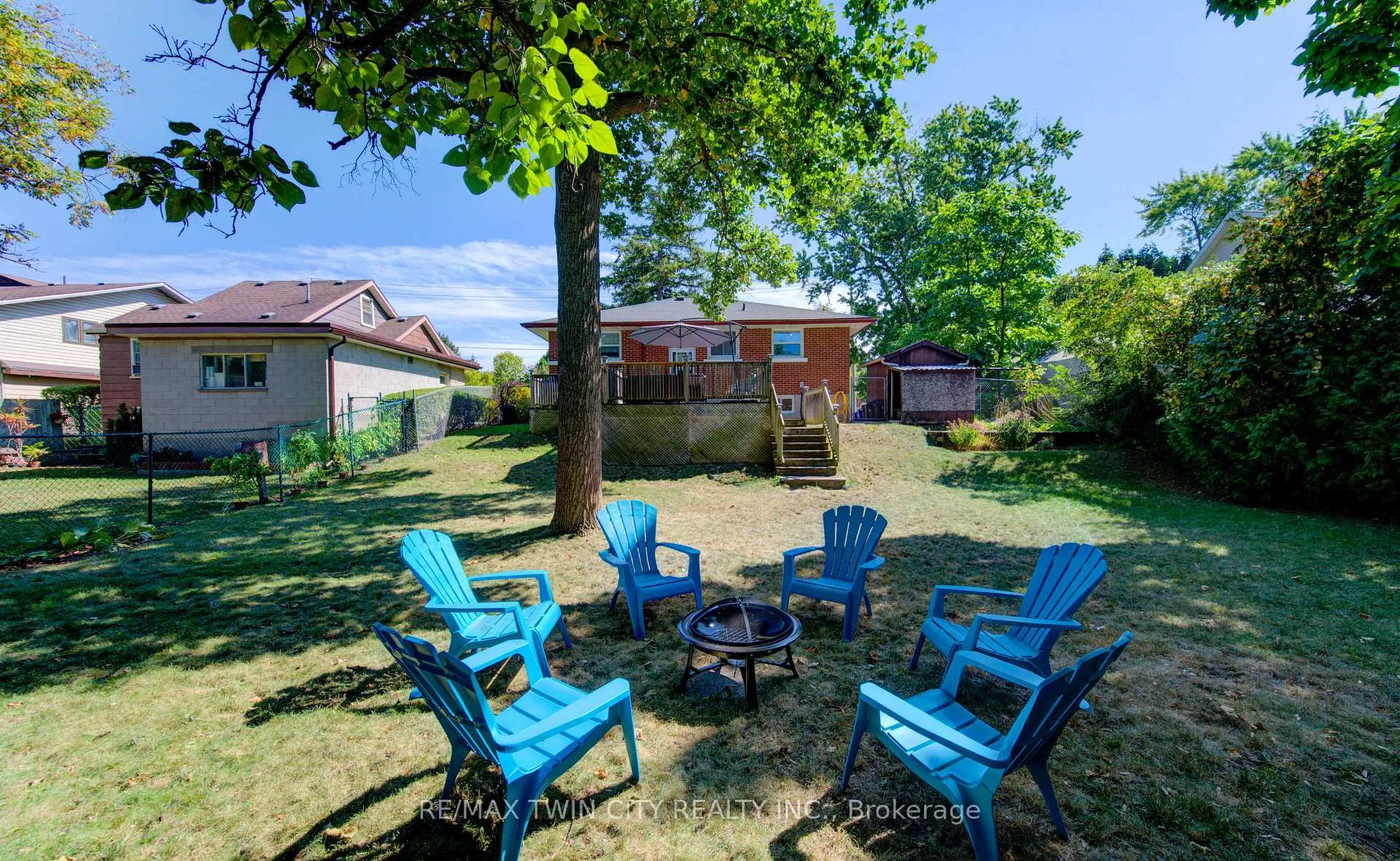 Photo 42 of 120 Fourth Avenue, Kitchener — HOMEH