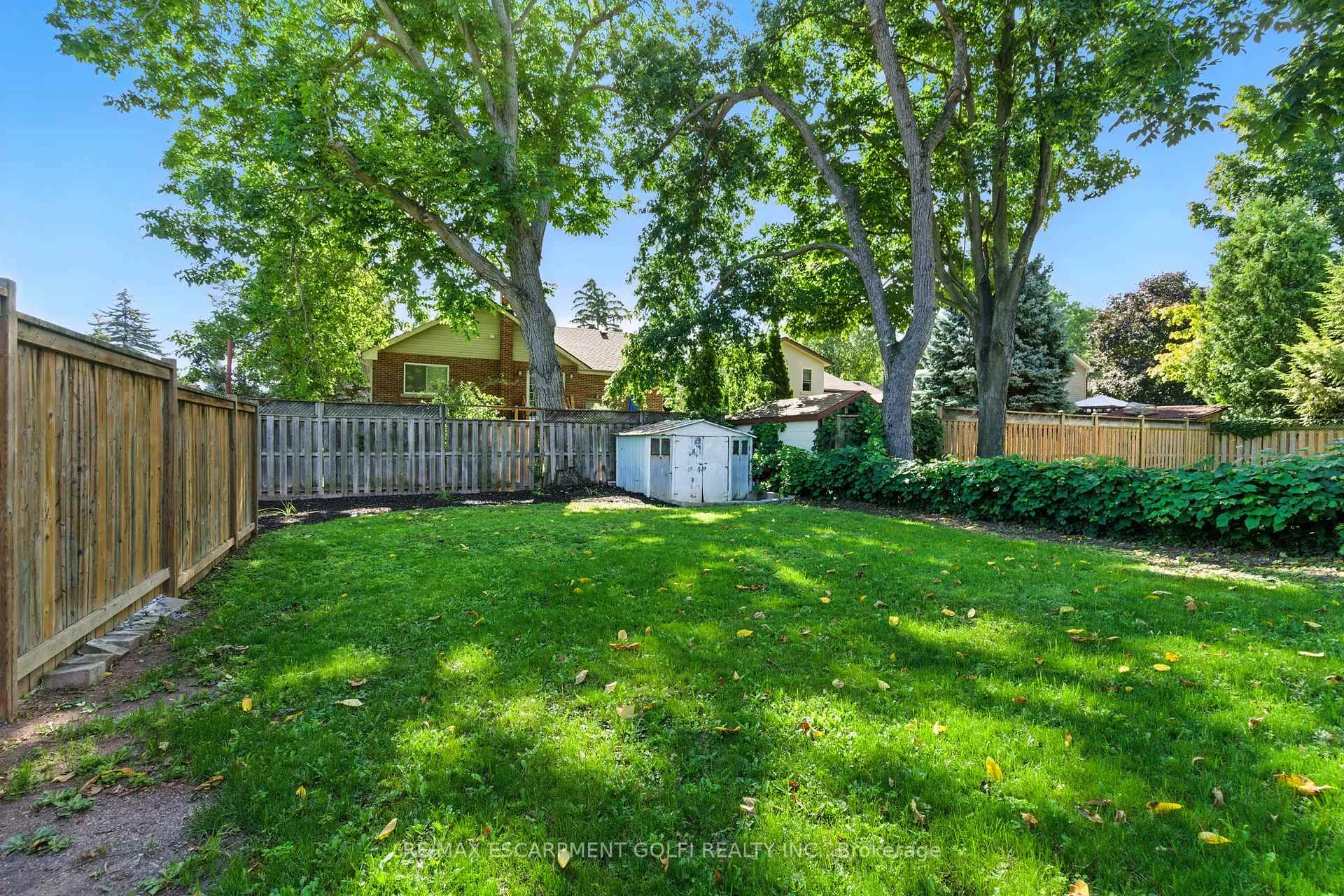 Photo 32 of 30 Kerman Avenue, Grimsby, Grimsby West — HOMEH