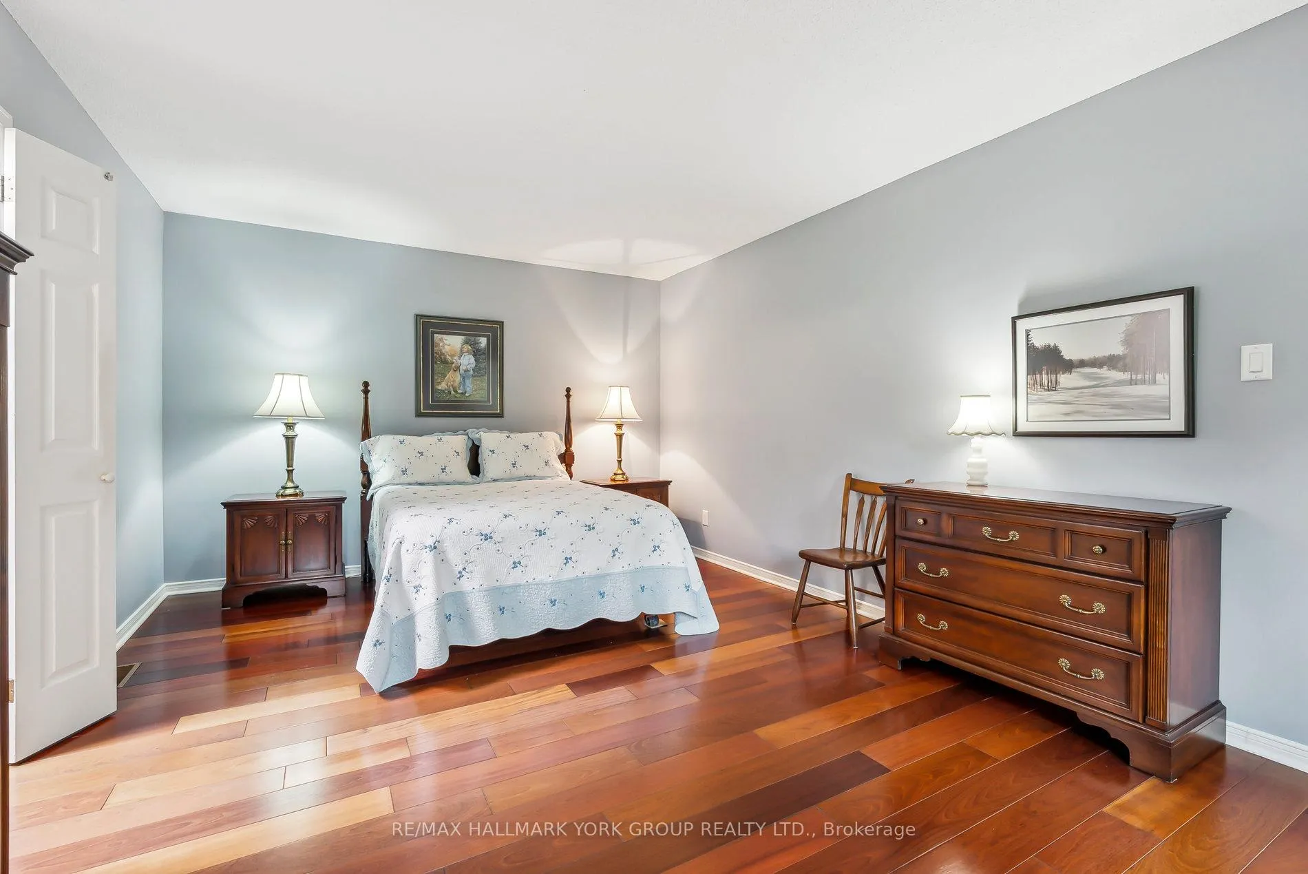Photo 24 of 1 Kingscross Drive, King, King City — HOMEH