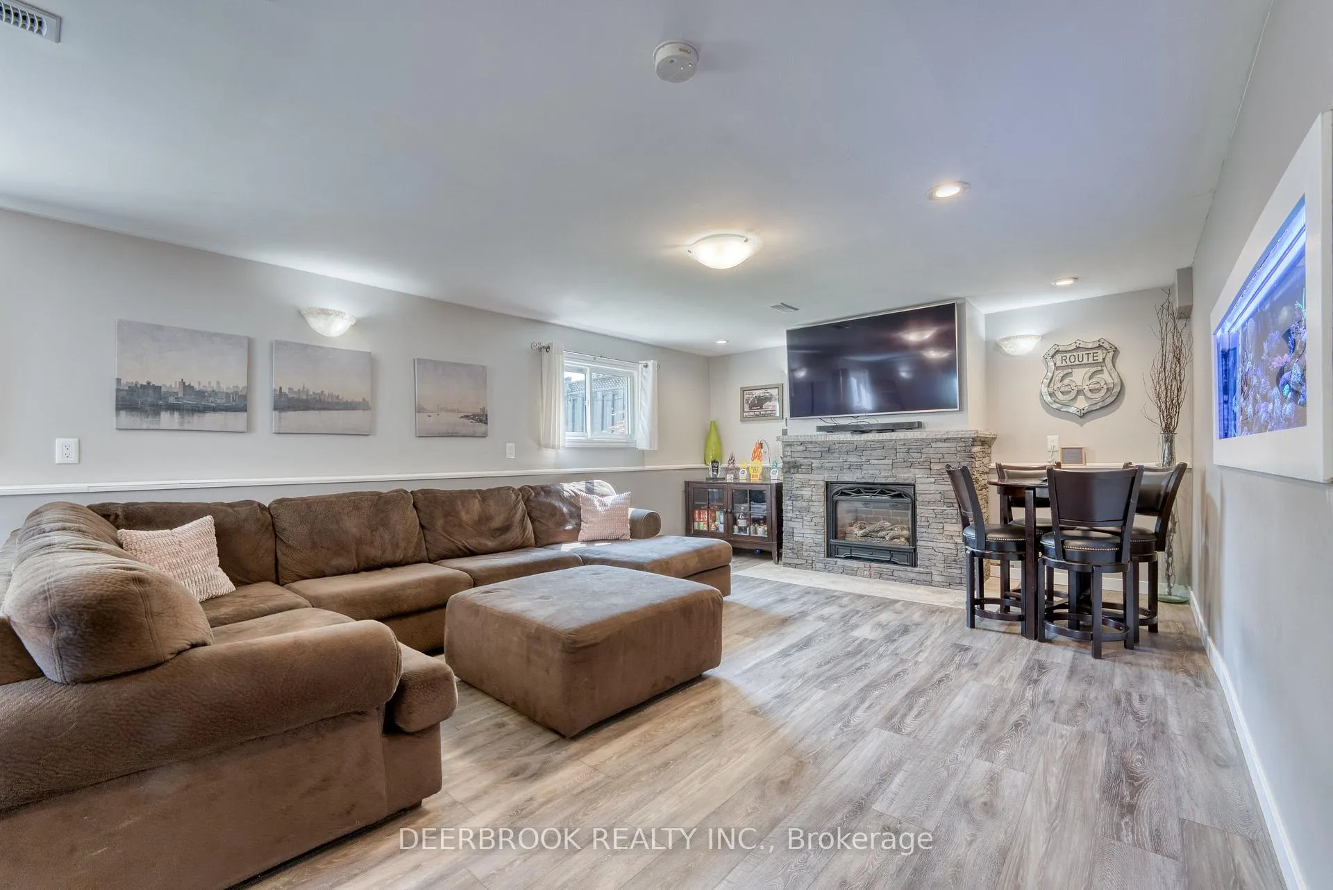 Photo 19 of 1904 Aubin Road, Windsor — HOMEH