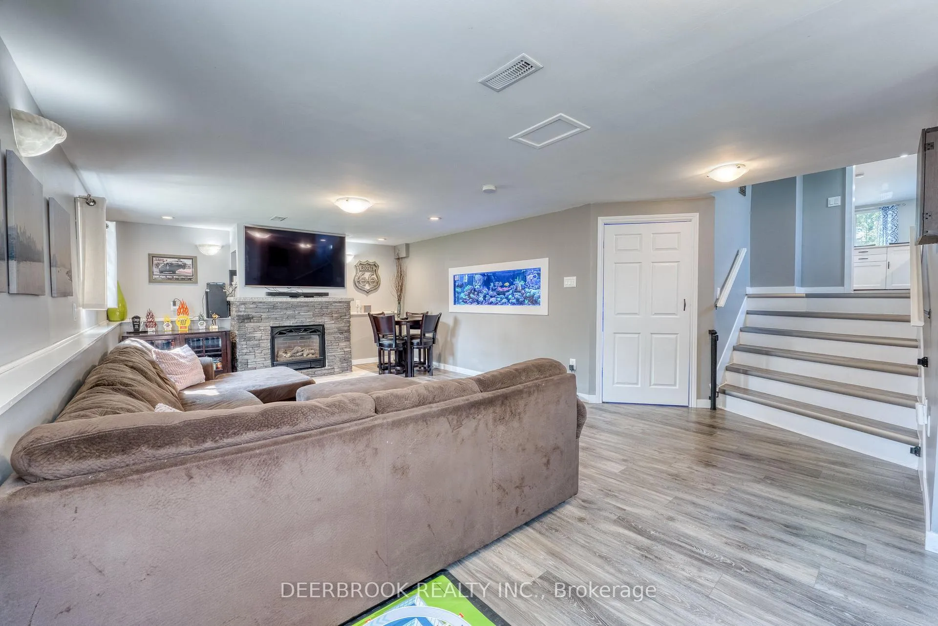 Photo 20 of 1904 Aubin Road, Windsor — HOMEH