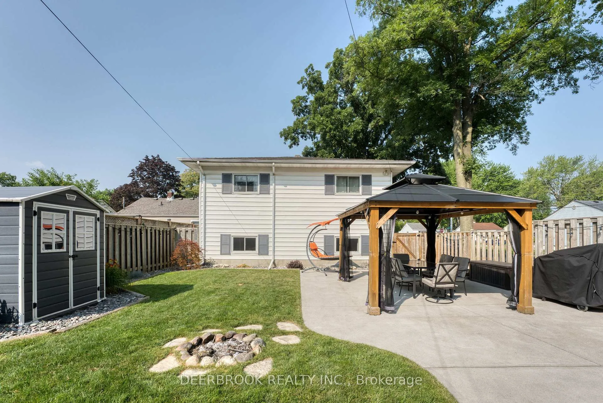 Photo 29 of 1904 Aubin Road, Windsor — HOMEH