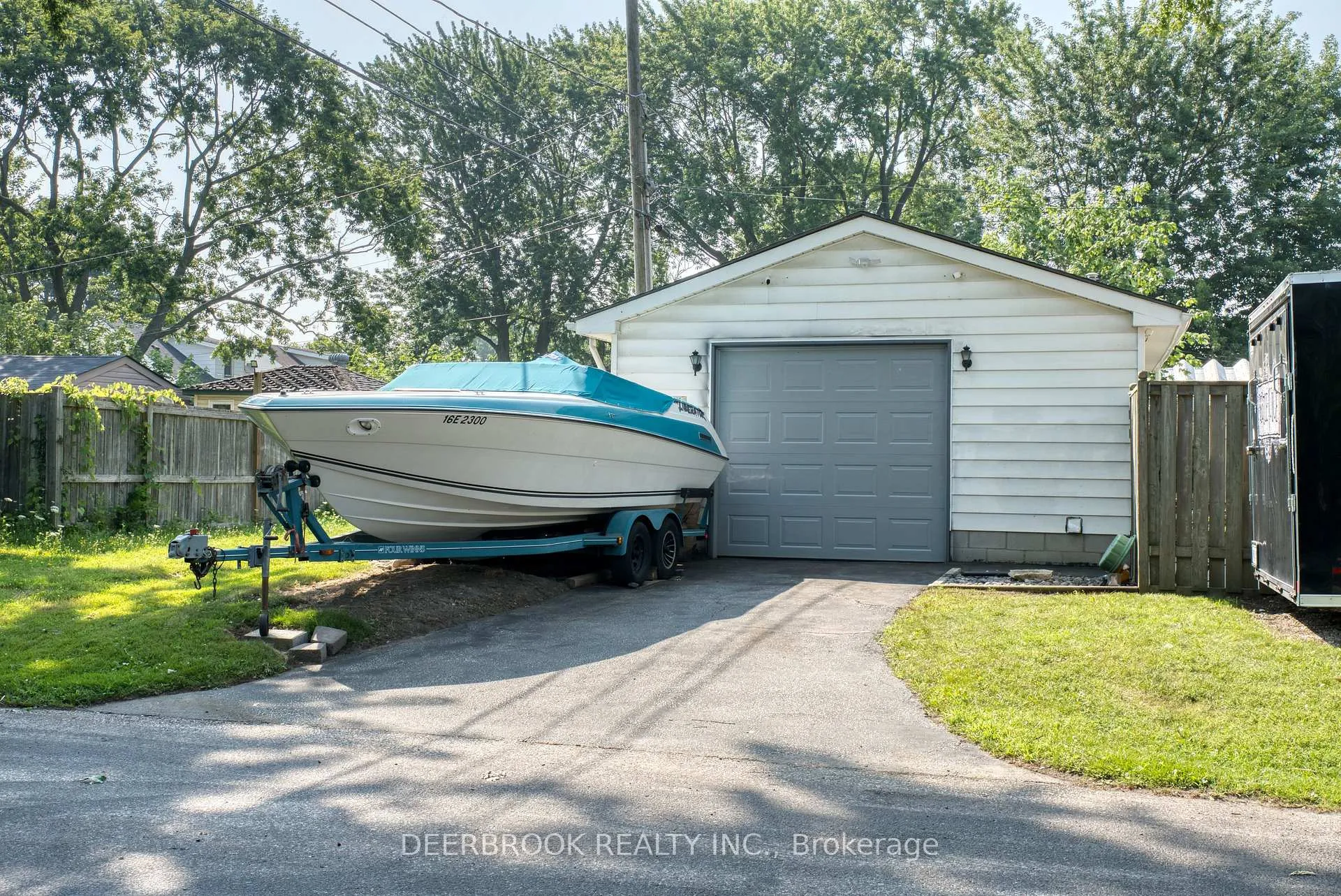 Photo 32 of 1904 Aubin Road, Windsor — HOMEH