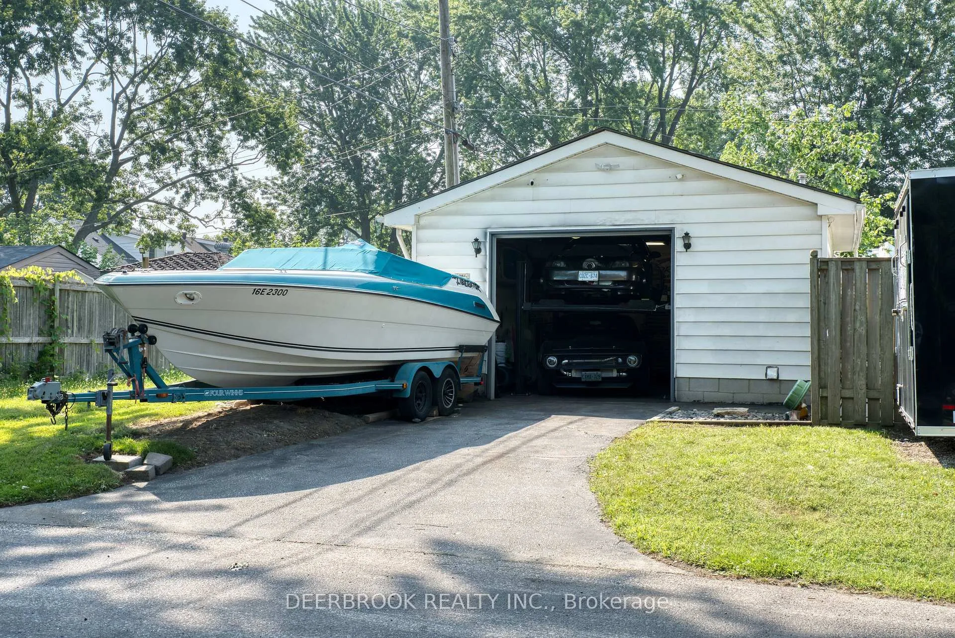 Photo 33 of 1904 Aubin Road, Windsor — HOMEH