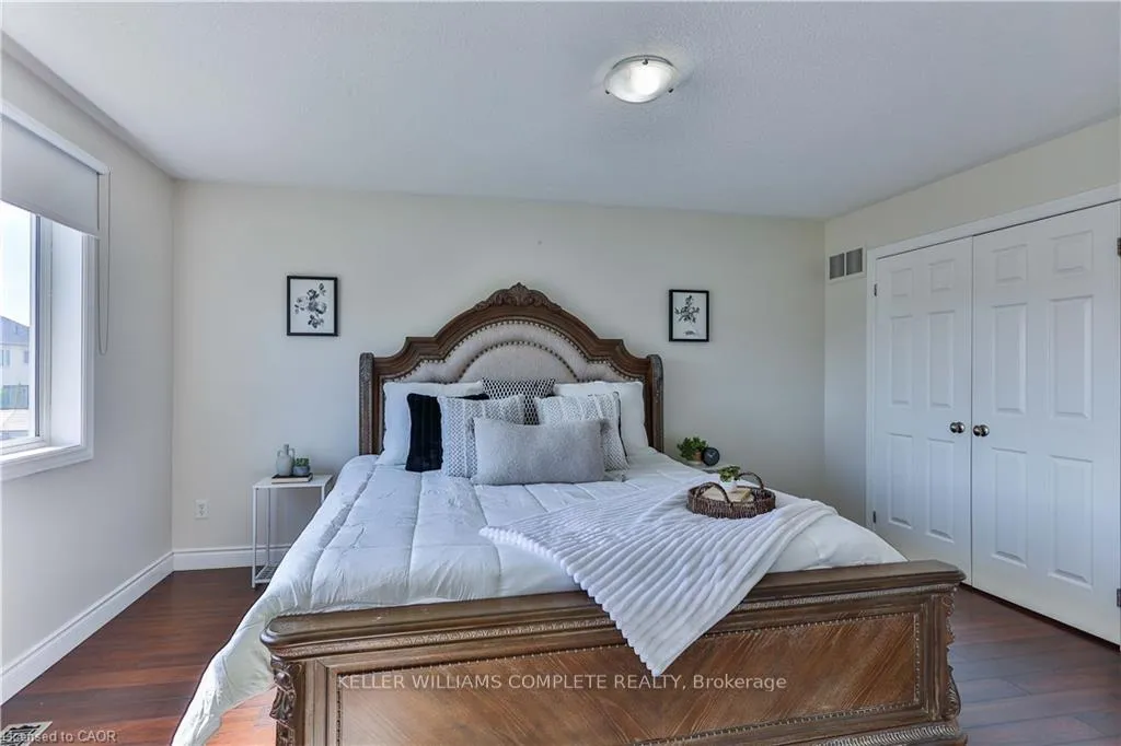 Photo 24 of 151 Spring Creek Drive, Hamilton, Waterdown — HOMEH