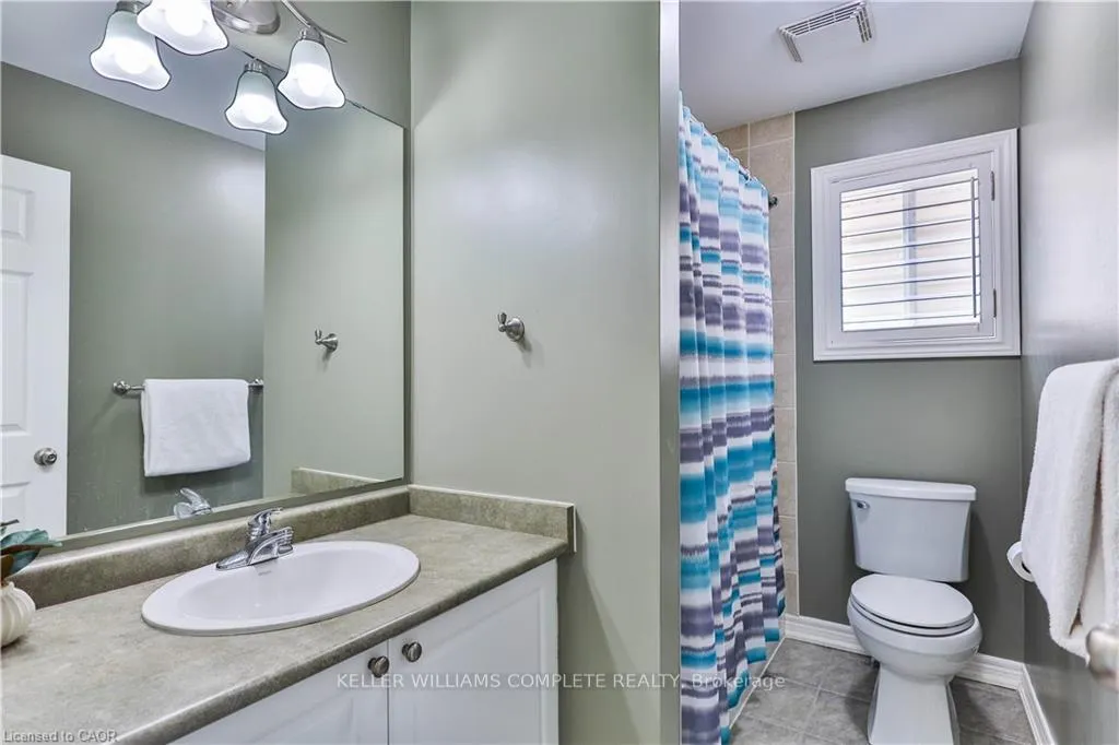Photo 31 of 151 Spring Creek Drive, Hamilton, Waterdown — HOMEH
