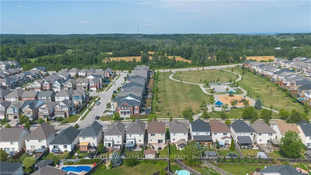 Photo 44 of 151 Spring Creek Drive, Hamilton, Waterdown — HOMEH