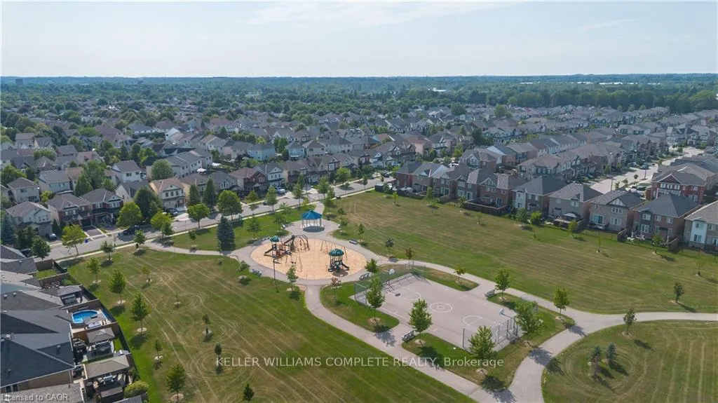 Photo 50 of 151 Spring Creek Drive, Hamilton, Waterdown — HOMEH