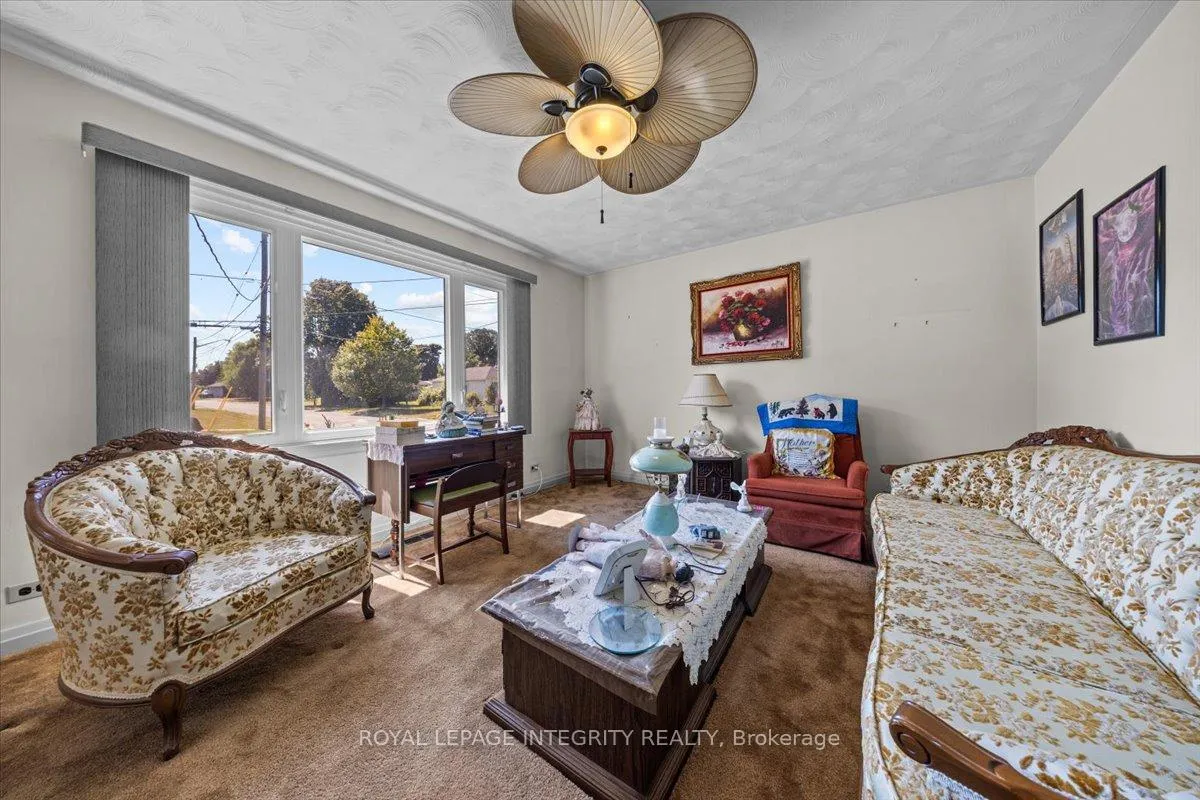 Photo 10 of 919 Leonard Avenue, Cornwall — HOMEH