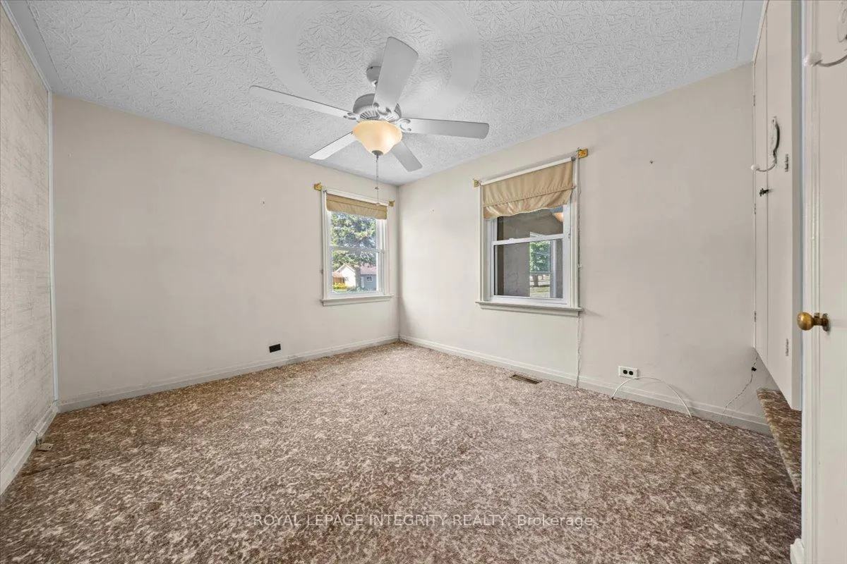 Photo 12 of 919 Leonard Avenue, Cornwall — HOMEH