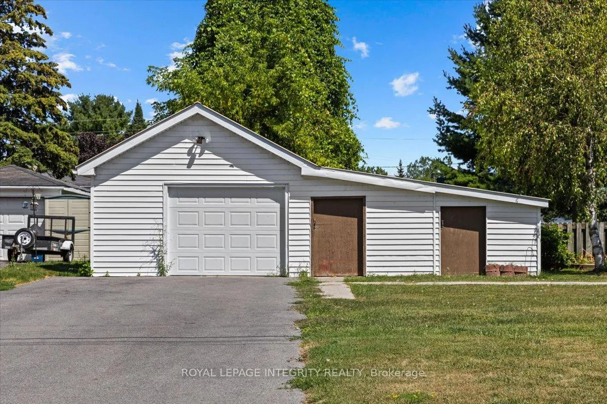Photo 45 of 919 Leonard Avenue, Cornwall — HOMEH