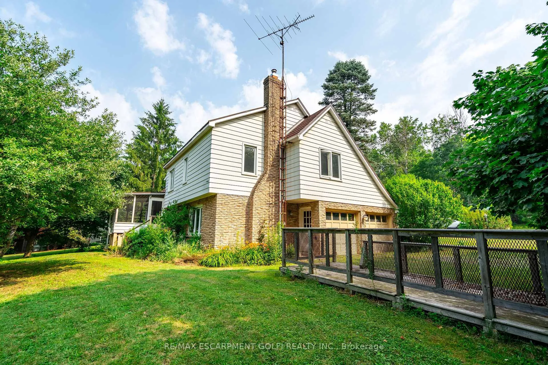 Photo 22 of 56 George Street, Hamilton, Waterdown — HOMEH