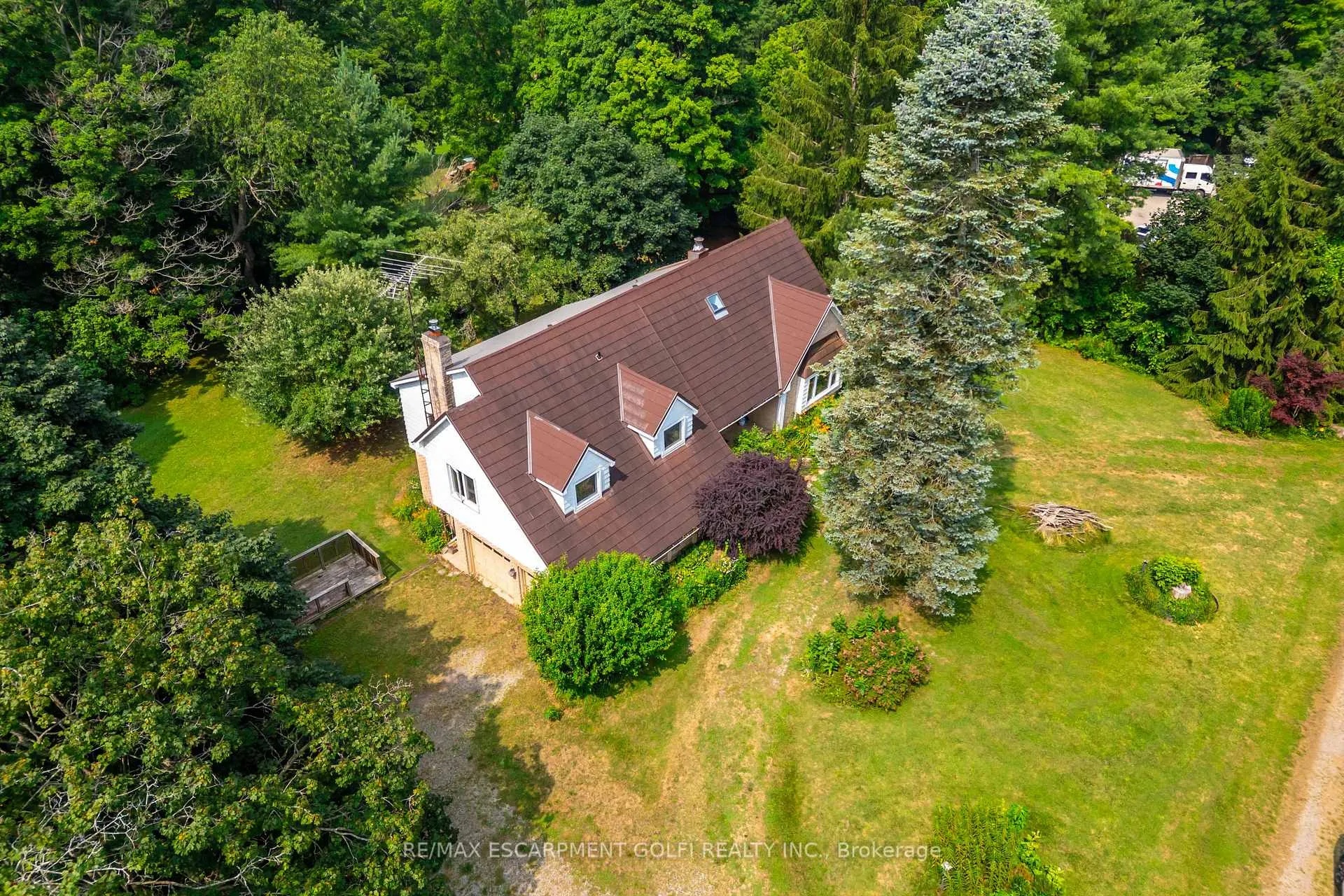Photo 29 of 56 George Street, Hamilton, Waterdown — HOMEH