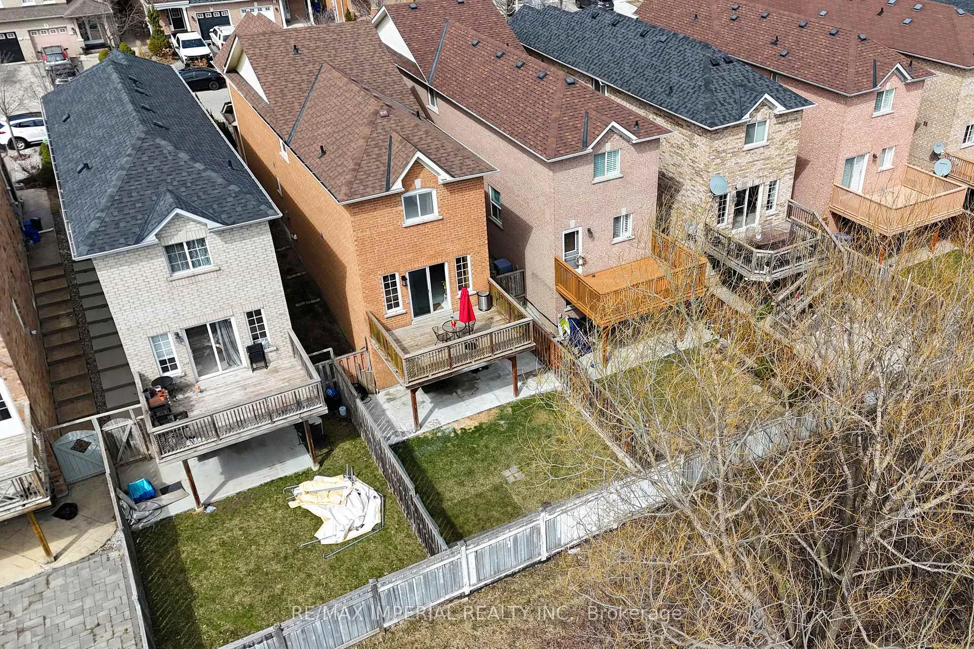 Photo 6 of 33 Del Francesco Way, Vaughan, Vellore Village — HOMEH