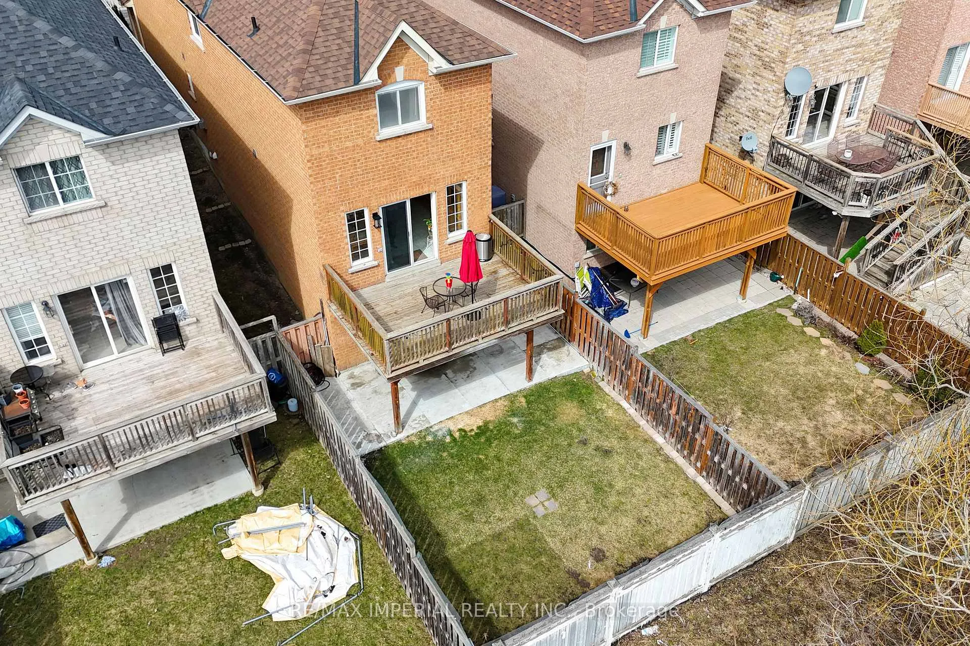 Photo 7 of 33 Del Francesco Way, Vaughan, Vellore Village — HOMEH