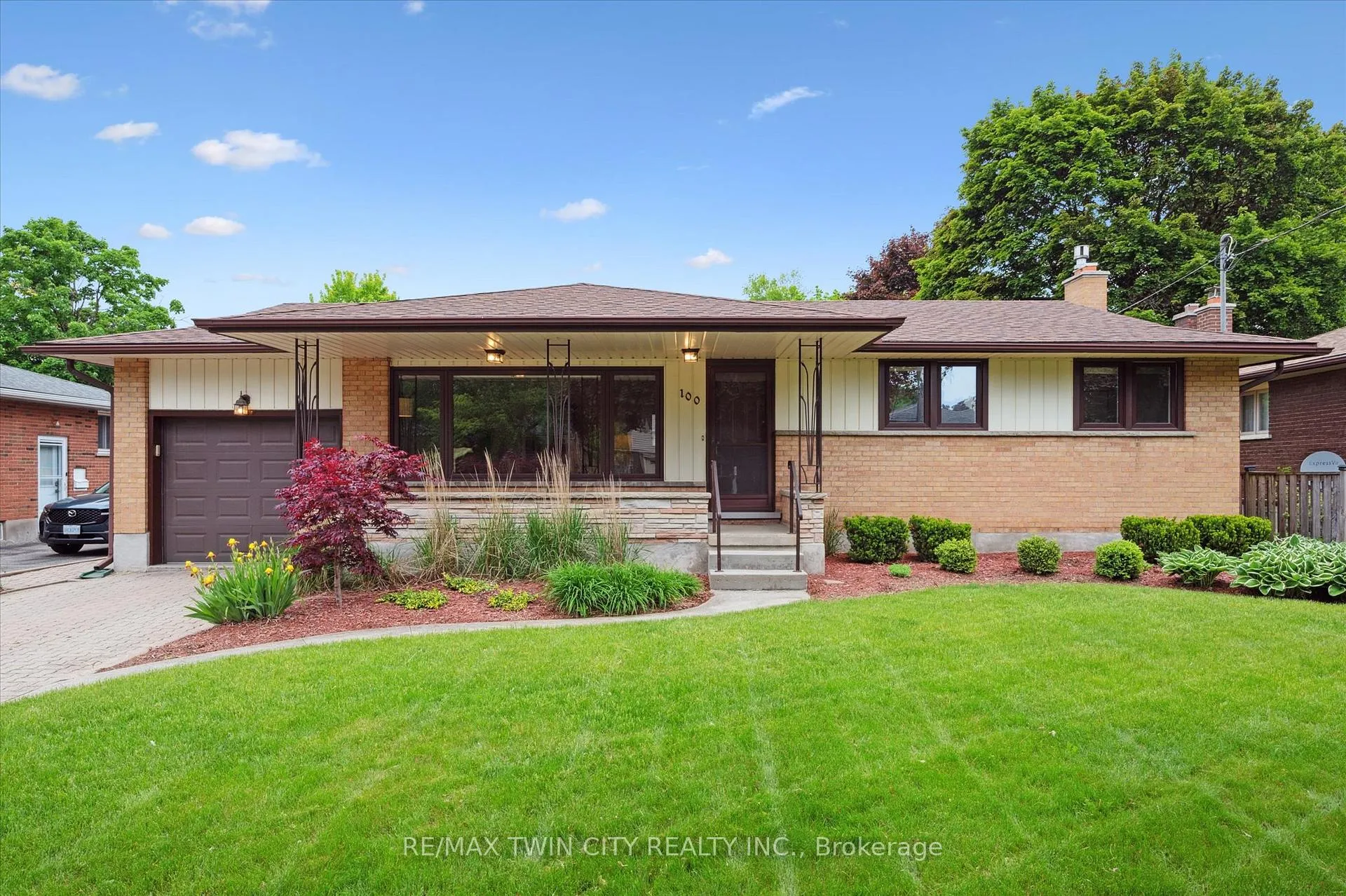 Photo 1 of 100 Burbank Road, Kitchener — HOMEH