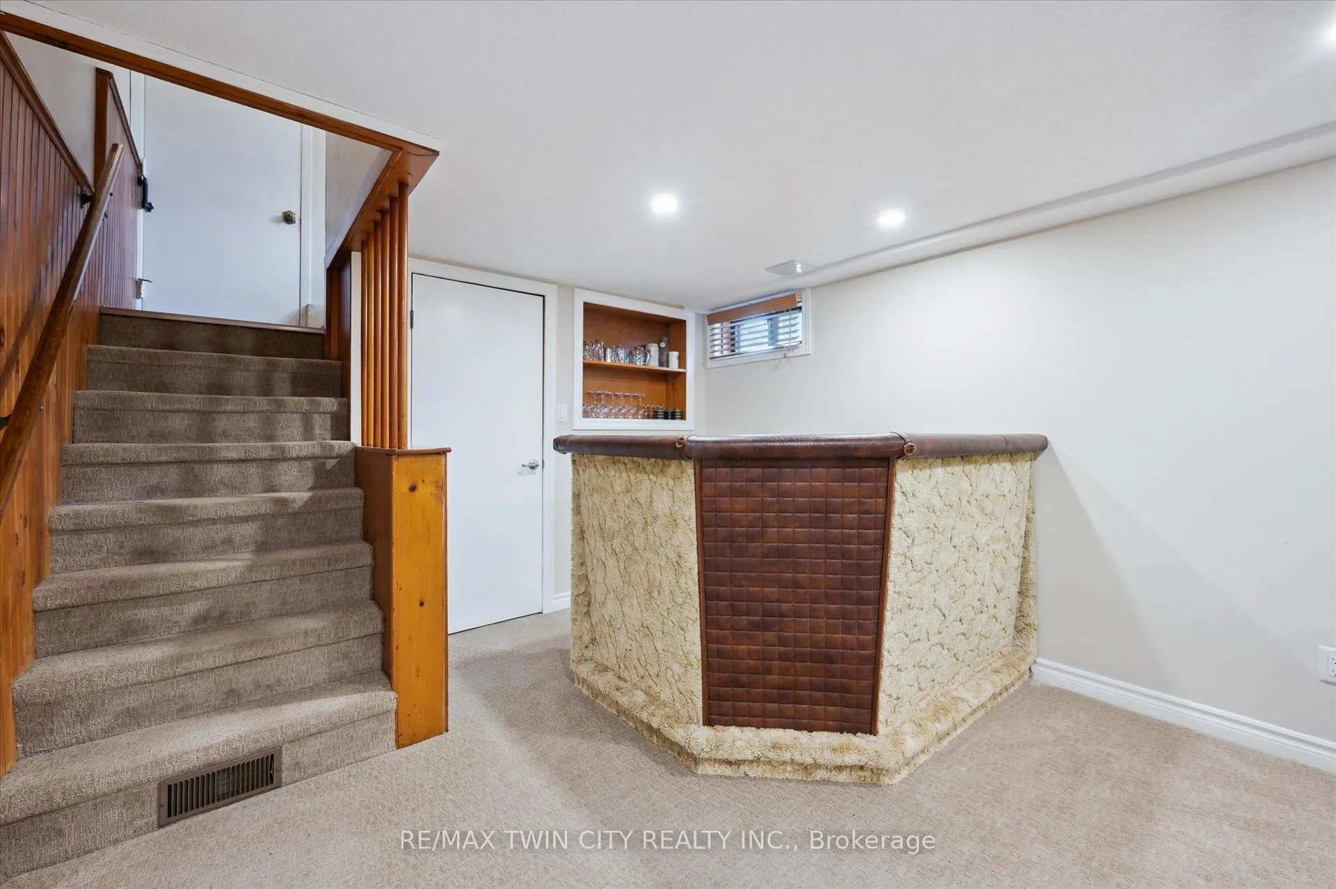 Photo 14 of 100 Burbank Road, Kitchener — HOMEH