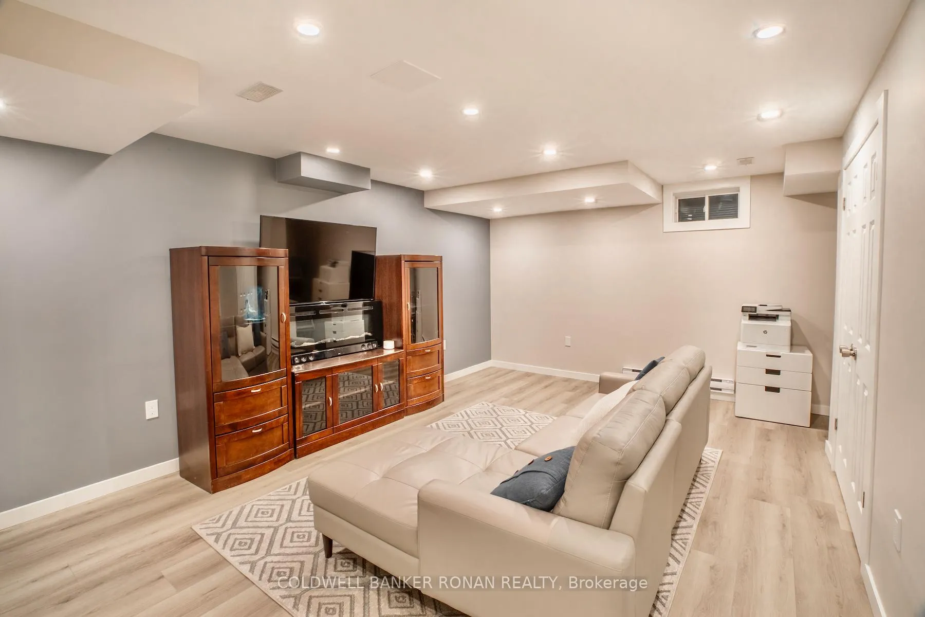 Photo 27 of 128 Knight Street, New Tecumseth, Alliston — HOMEH