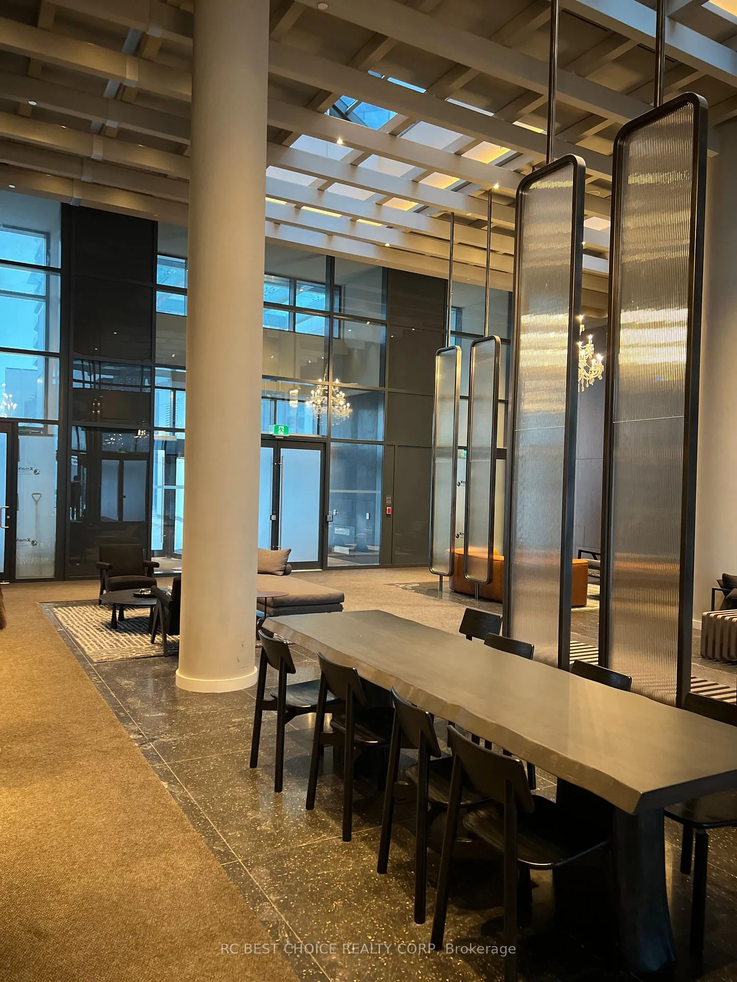 Photo 24 of Unit 710, 28 Interchange Way, Vaughan, Vaughan Corporate Centre — HOMEH