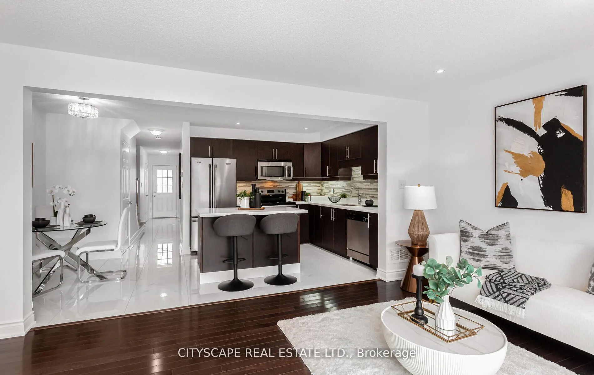 Photo 7 of 493 Beaumont Crescent, Kitchener — HOMEH
