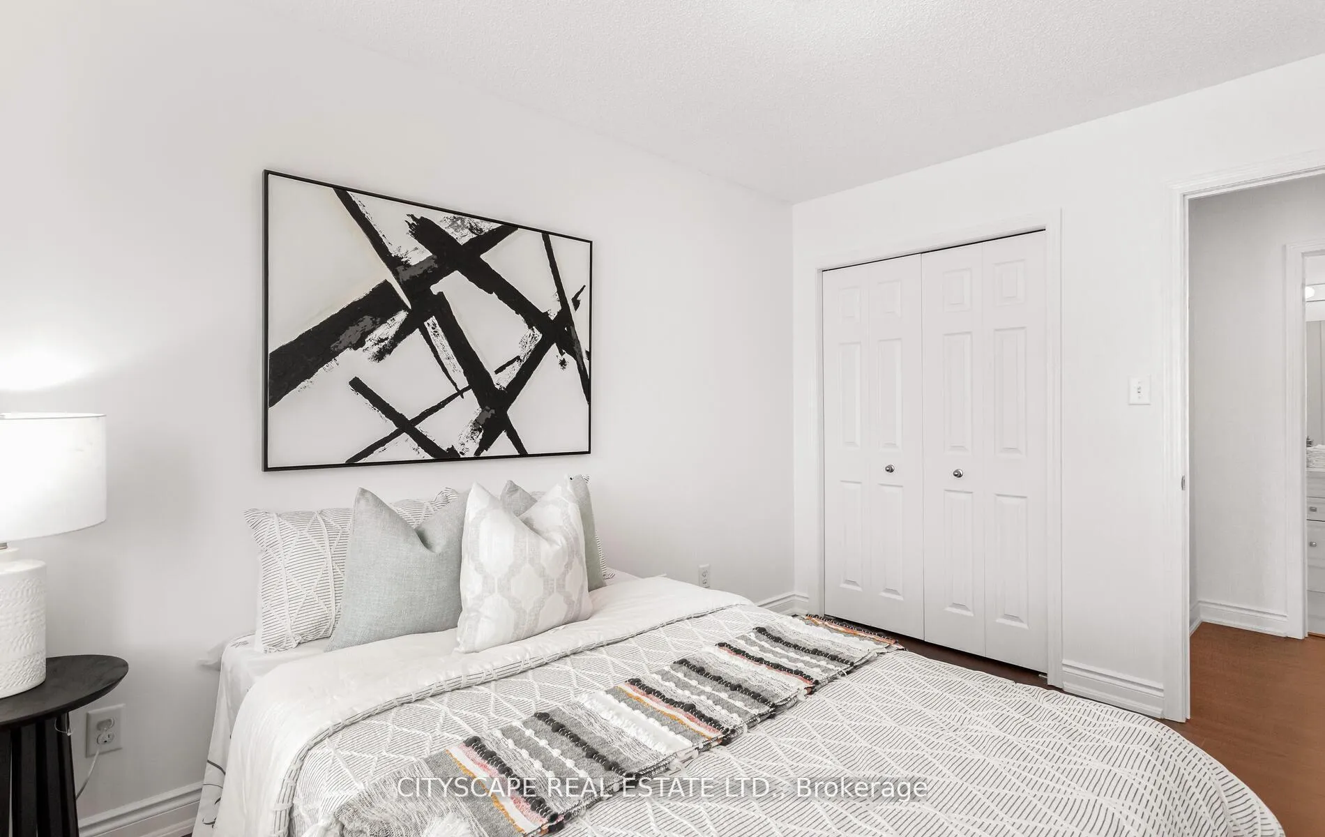 Photo 19 of 493 Beaumont Crescent, Kitchener — HOMEH