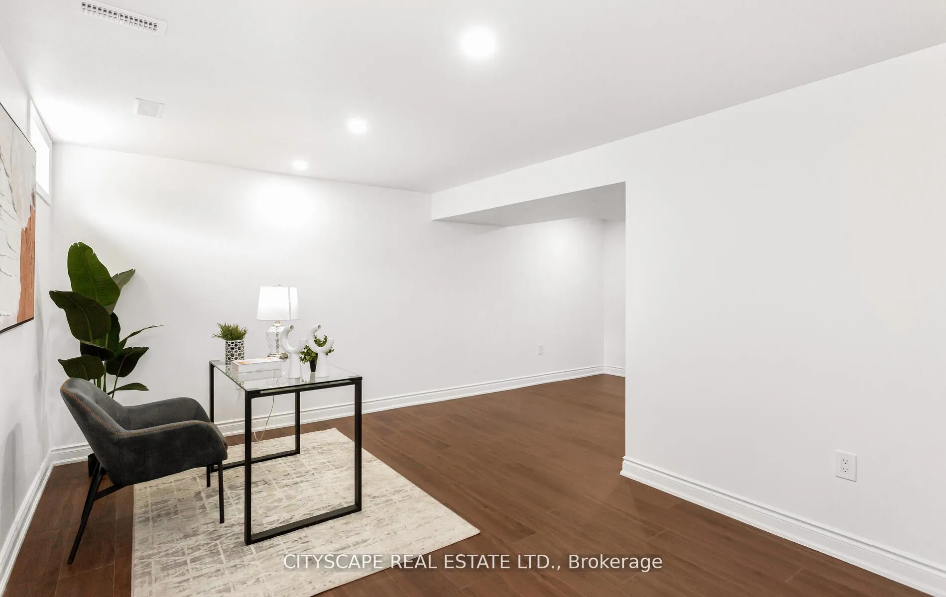 Photo 27 of 493 Beaumont Crescent, Kitchener — HOMEH