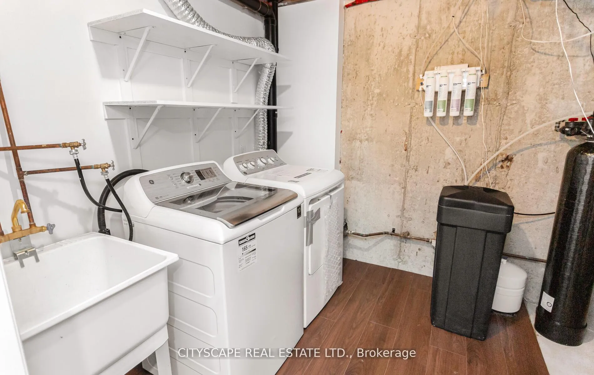 Photo 28 of 493 Beaumont Crescent, Kitchener — HOMEH