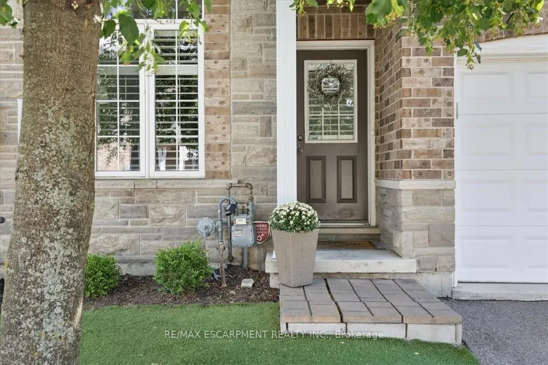 Photo 3 of Unit 36, 6 Atessa Drive, Hamilton, Jerome — HOMEH