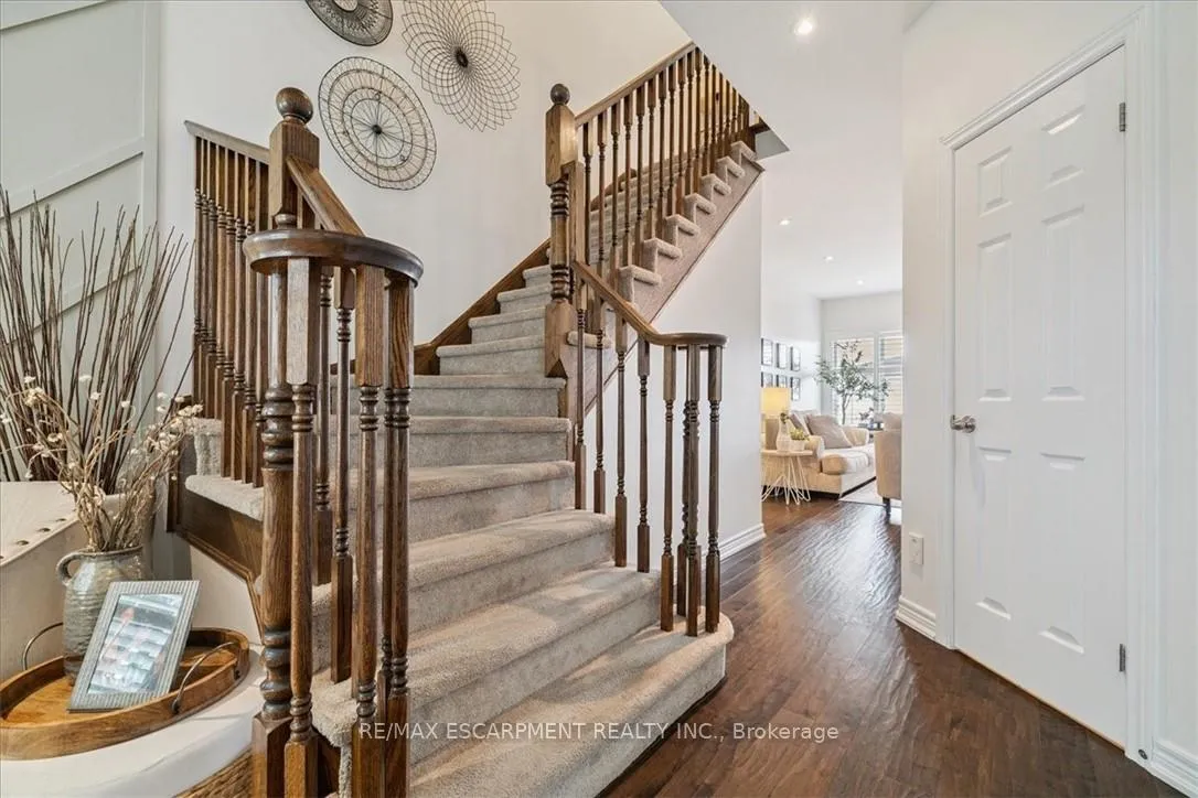 Photo 7 of Unit 36, 6 Atessa Drive, Hamilton, Jerome — HOMEH
